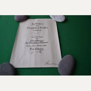 Mothers Cross Citation.