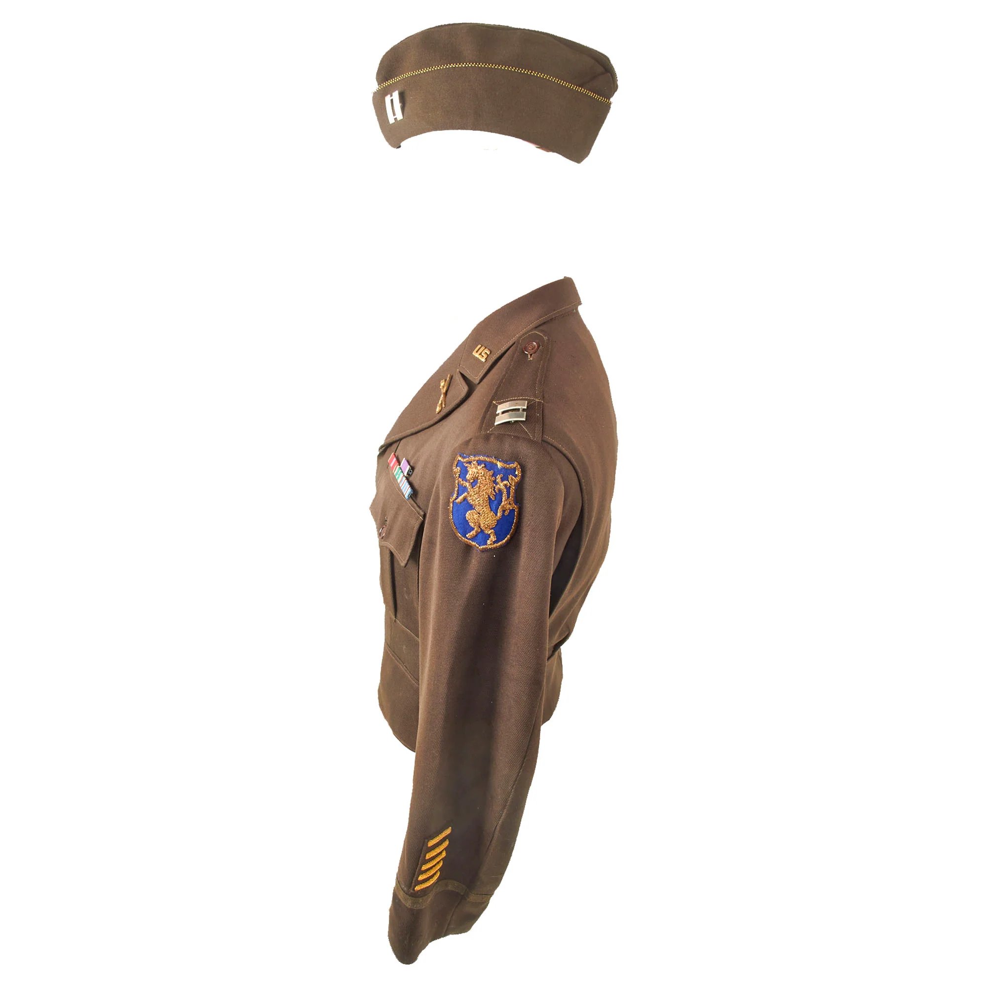 Original U.S. WWII 'Fighting 6th' 6th Mechanized Cavalry Group Captain's Custom Uniform Jacket with Bullion Patch and Piped Officer's Garrison Cap with Enameled DI — image 4