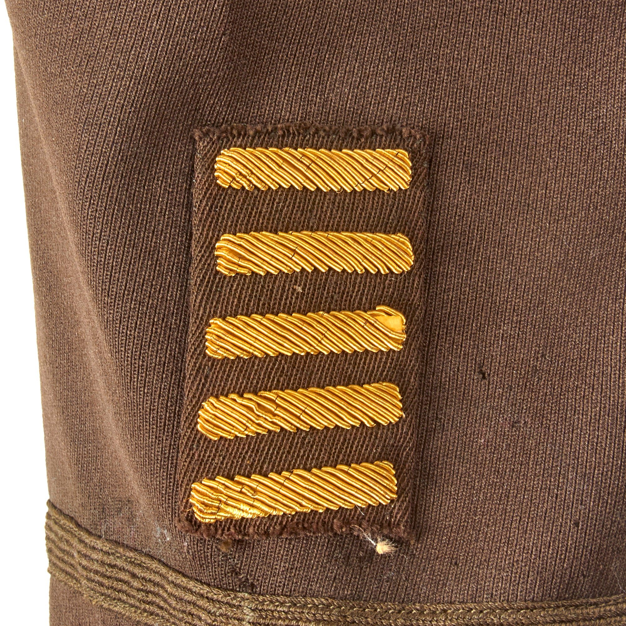 Original U.S. WWII 'Fighting 6th' 6th Mechanized Cavalry Group Captain's Custom Uniform Jacket with Bullion Patch and Piped Officer's Garrison Cap with Enameled DI — image 6