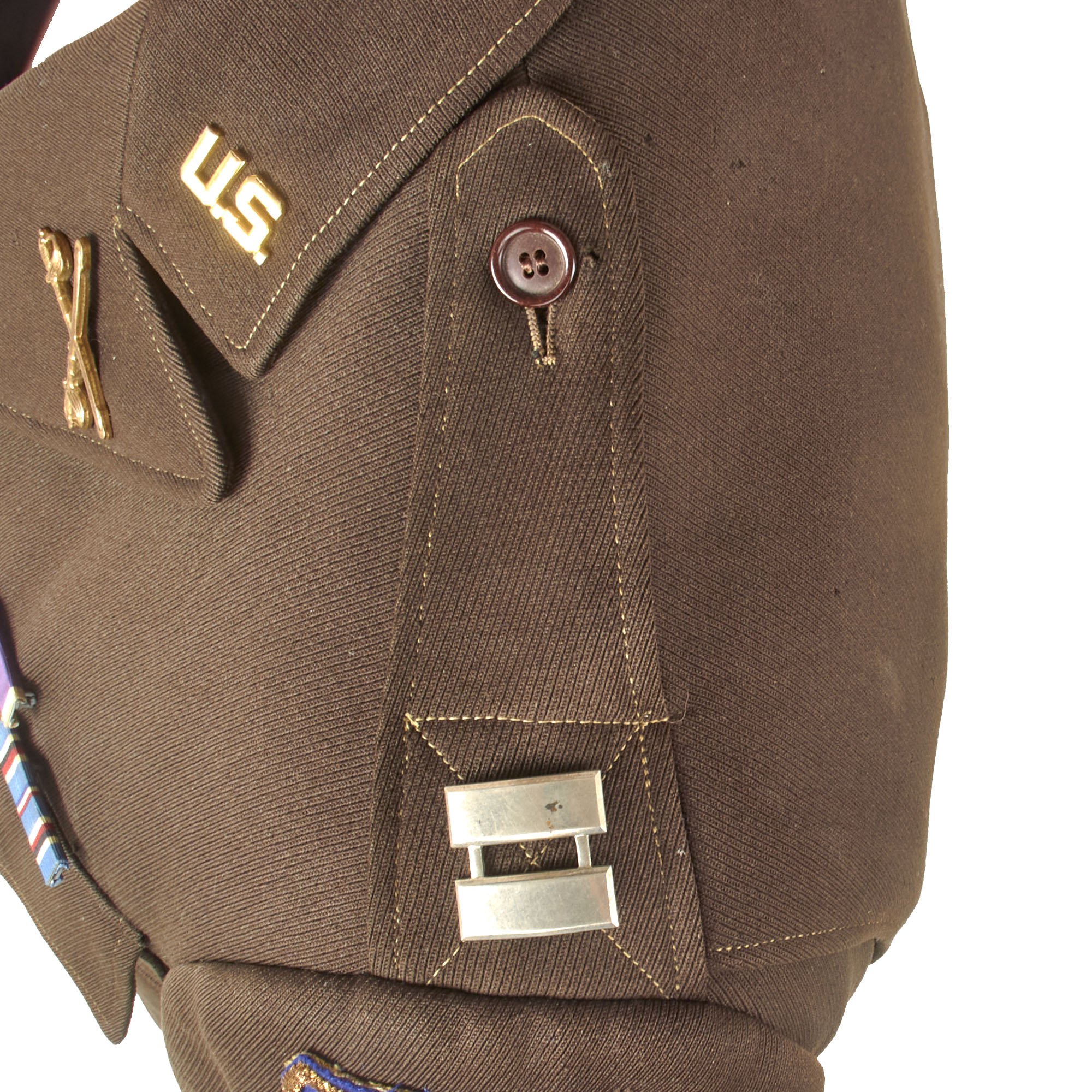 Original U.S. WWII 'Fighting 6th' 6th Mechanized Cavalry Group Captain's Custom Uniform Jacket with Bullion Patch and Piped Officer's Garrison Cap with Enameled DI — image 7