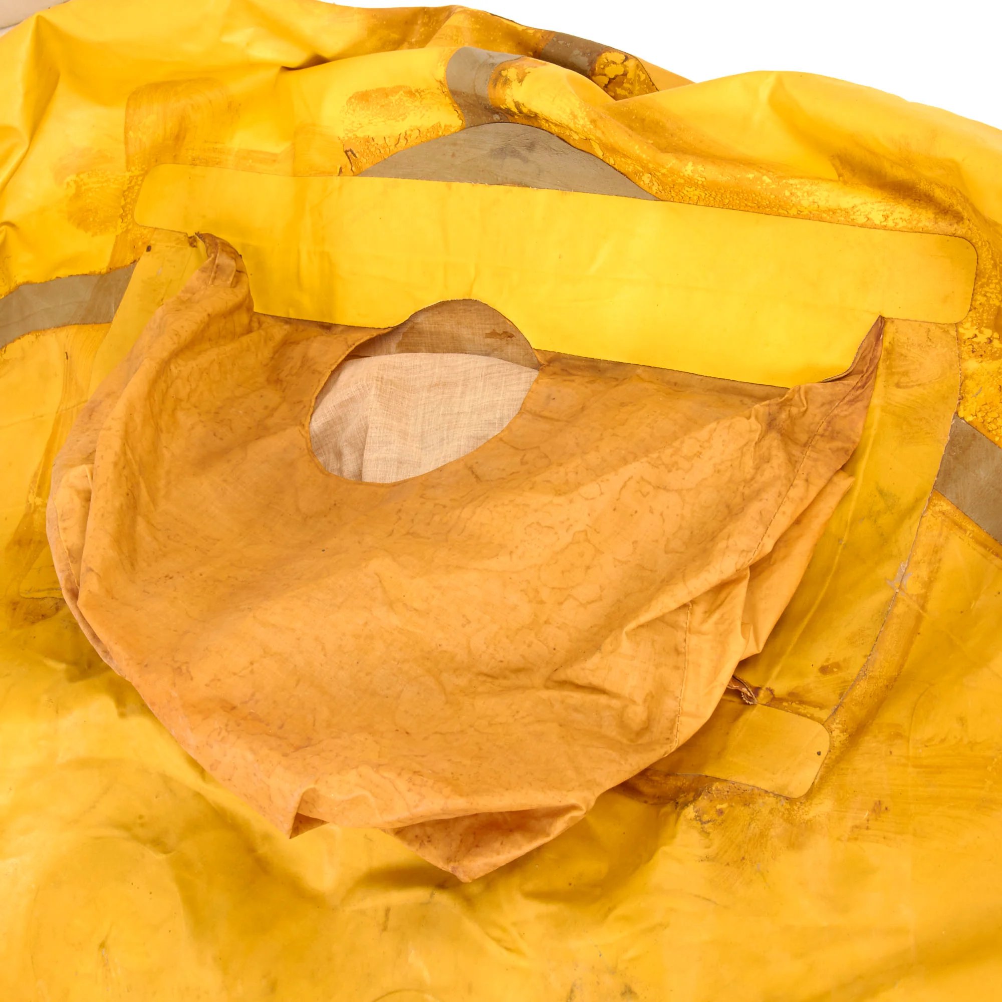 Original German WWII Unissued Luftwaffe Einmannshlauchboot Rubber Survival Dinghy Single Person Inflatable Boat by Klepper-Werke of Rosenheim with Collapsible Oar, Emergency Petrol & Water Canteens and Other Accessories — image 18