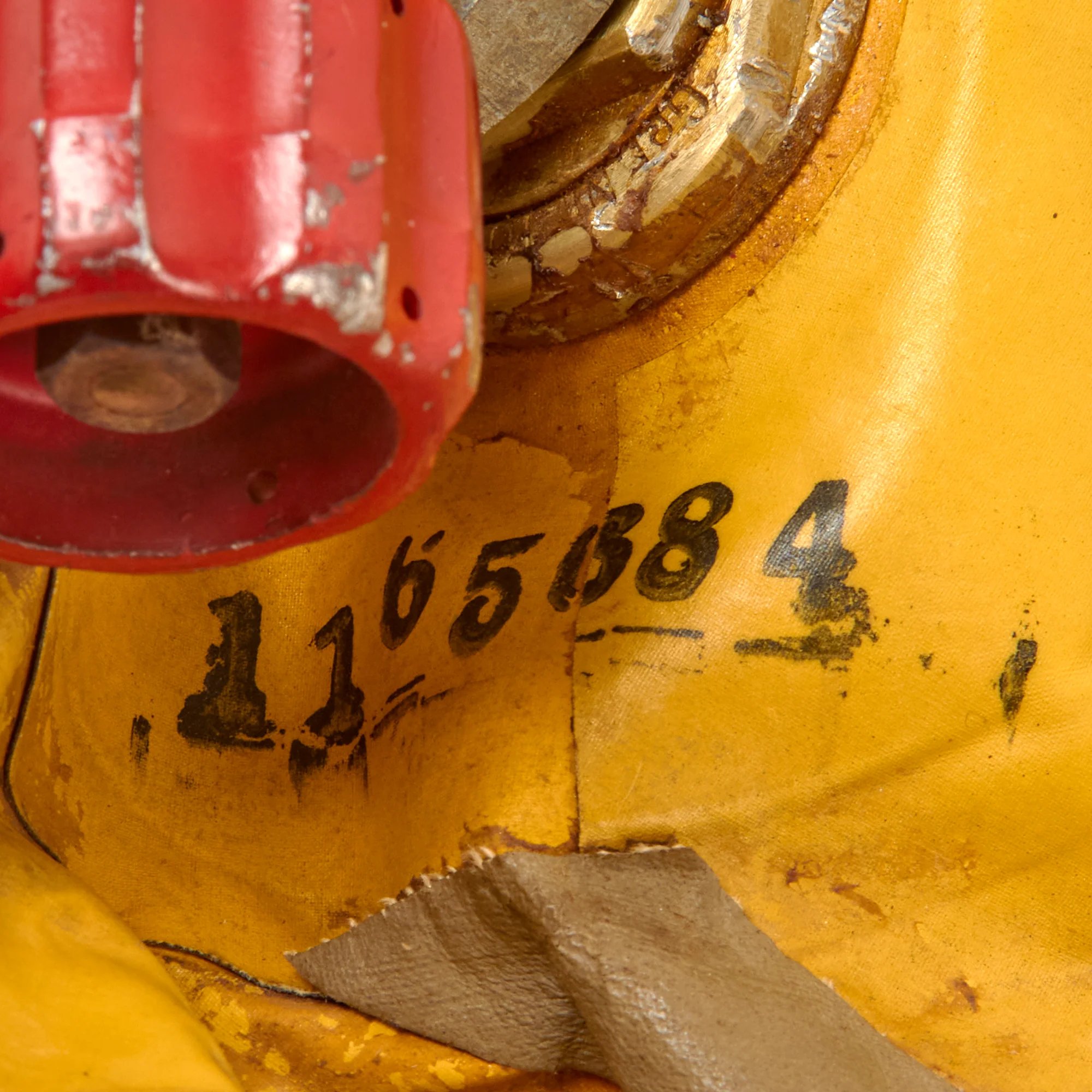 Original German WWII Unissued Luftwaffe Einmannshlauchboot Rubber Survival Dinghy Single Person Inflatable Boat by Klepper-Werke of Rosenheim with Collapsible Oar, Emergency Petrol & Water Canteens and Other Accessories — image 6