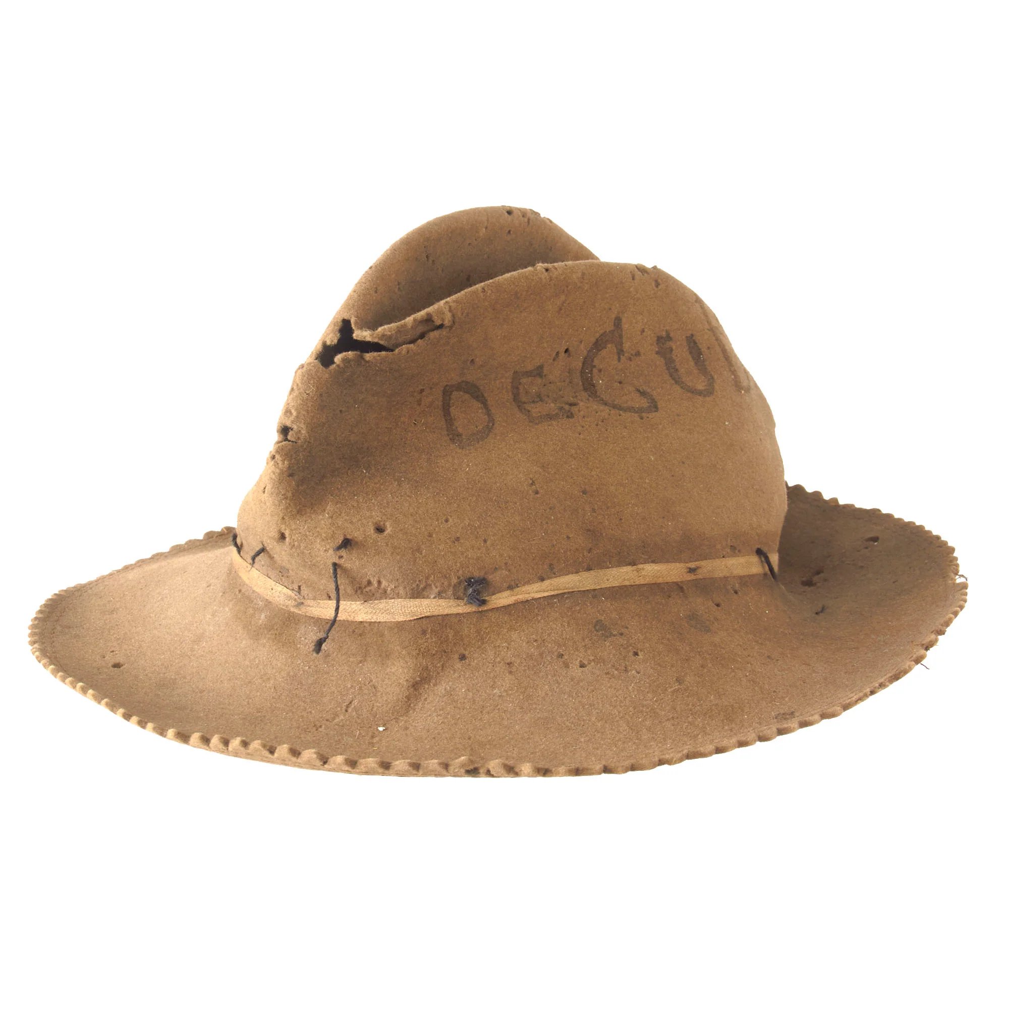 Original U.S. Spanish-American War Battle of Santiago de Cuba M1883 Campaign Hat Inscribed 'SANTIAGO DE CUBA' with Serrated Edge — image 3
