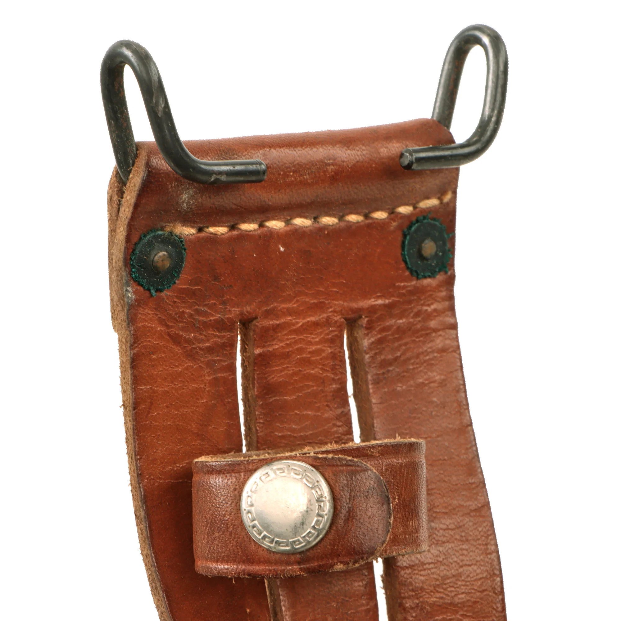 Original U.S. WWII USMC Marine Raider Stiletto Dagger by Camillus with M6 Sheath & Braided Chain Thong — image 15