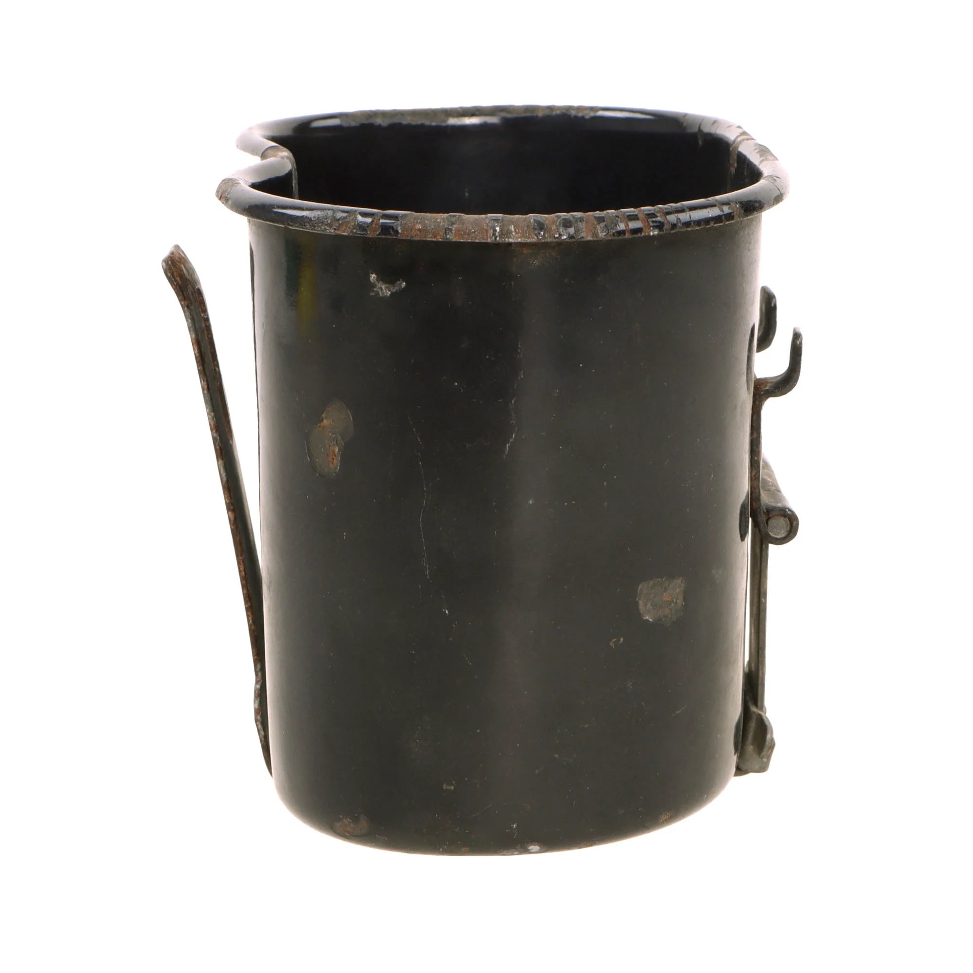 Original U.S. WWII M1942 Experimental Blue Porcelain Enamel Canteen Cup by Landers, Frary & Clark - Dated 1942 — image 6