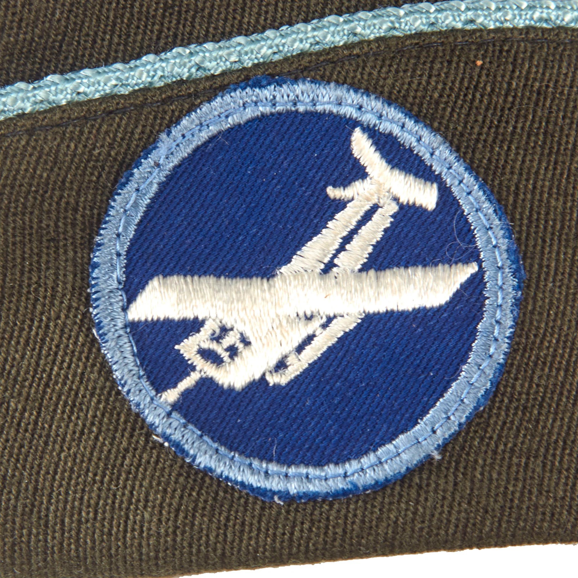 Original U.S. WWII Airborne Enlisted Garrison Cap with Infantry Piping & Early Glider Patch - Size 7 ⅛ — image 3