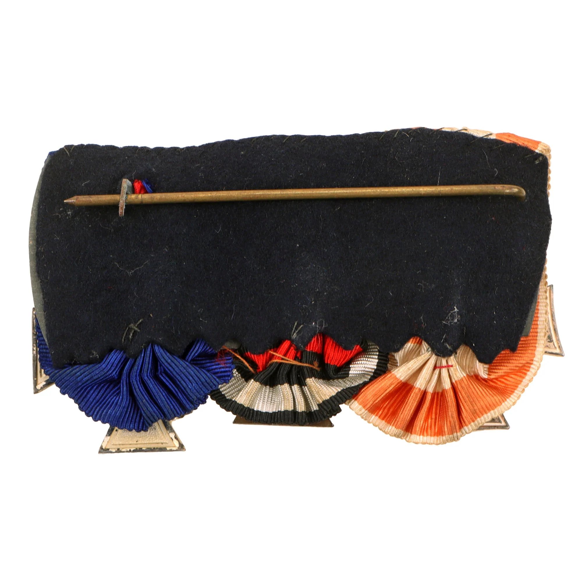 Original German WWI - WWII Medal Bar with City of Hamburg Hanseatic Cross, Hindenburg Cross & 40 Year Civil Service Medal - 3 Awards — image 5