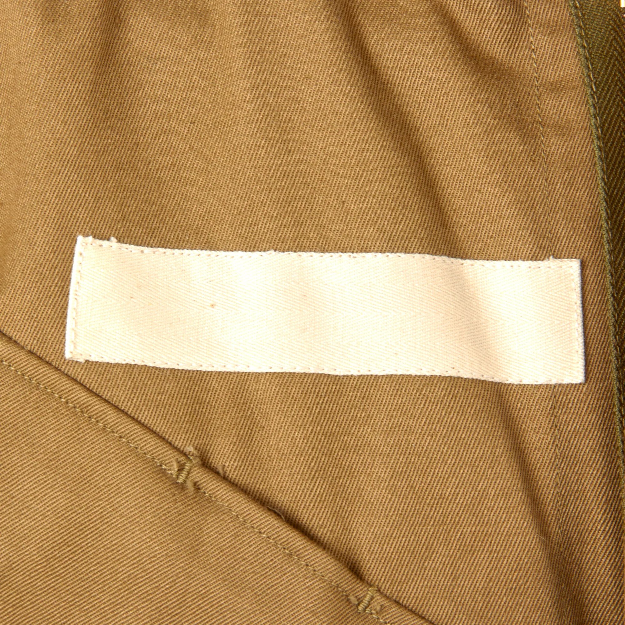 Original U.S. WWII Airborne M1942 Paratrooper Jump Jacket without Reinforcements with Quartermaster Contract Tag & Original Belt - Excellent — image 6