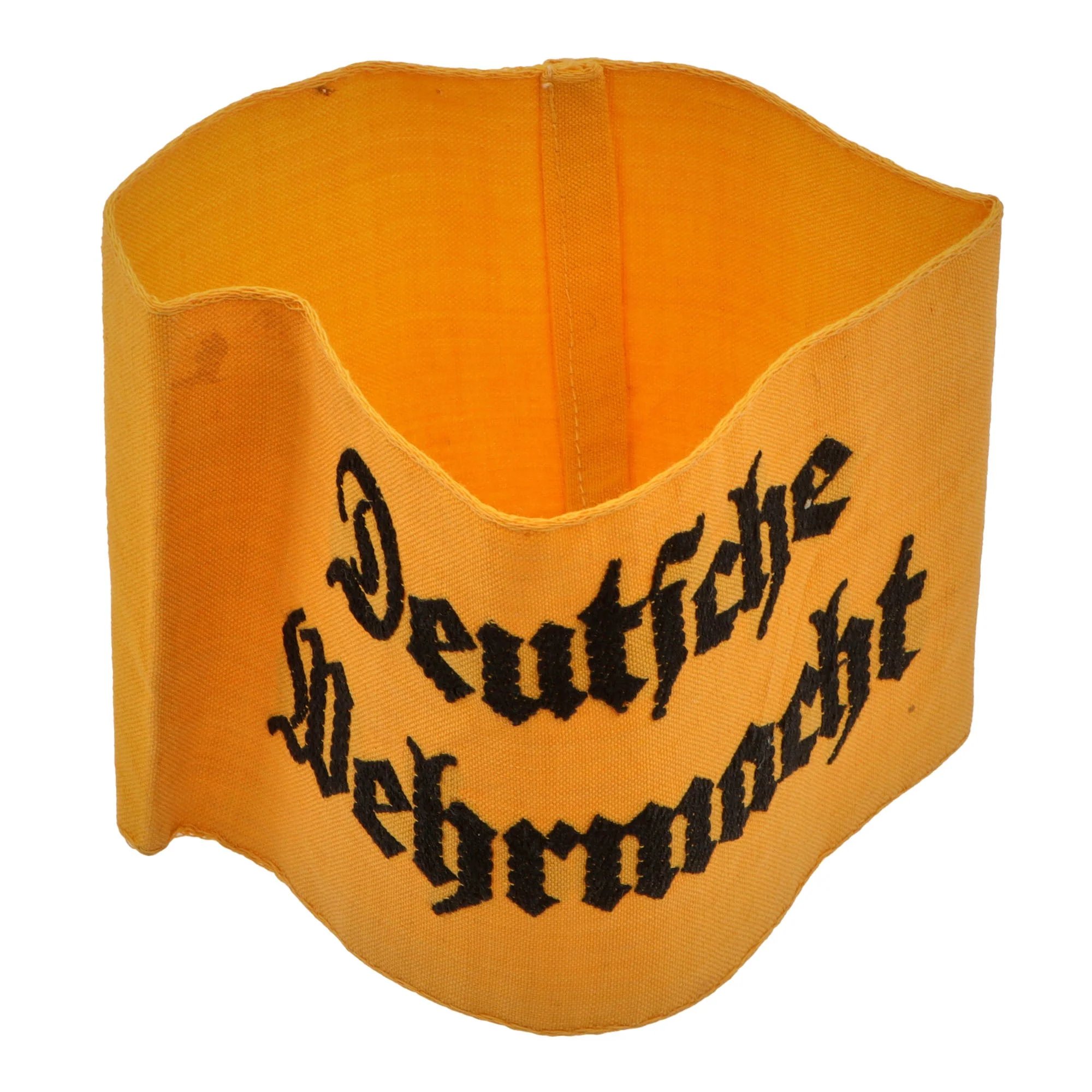 Original German WWII Deutsche Wehrmacht BeVO Embroidered Armband — image 2