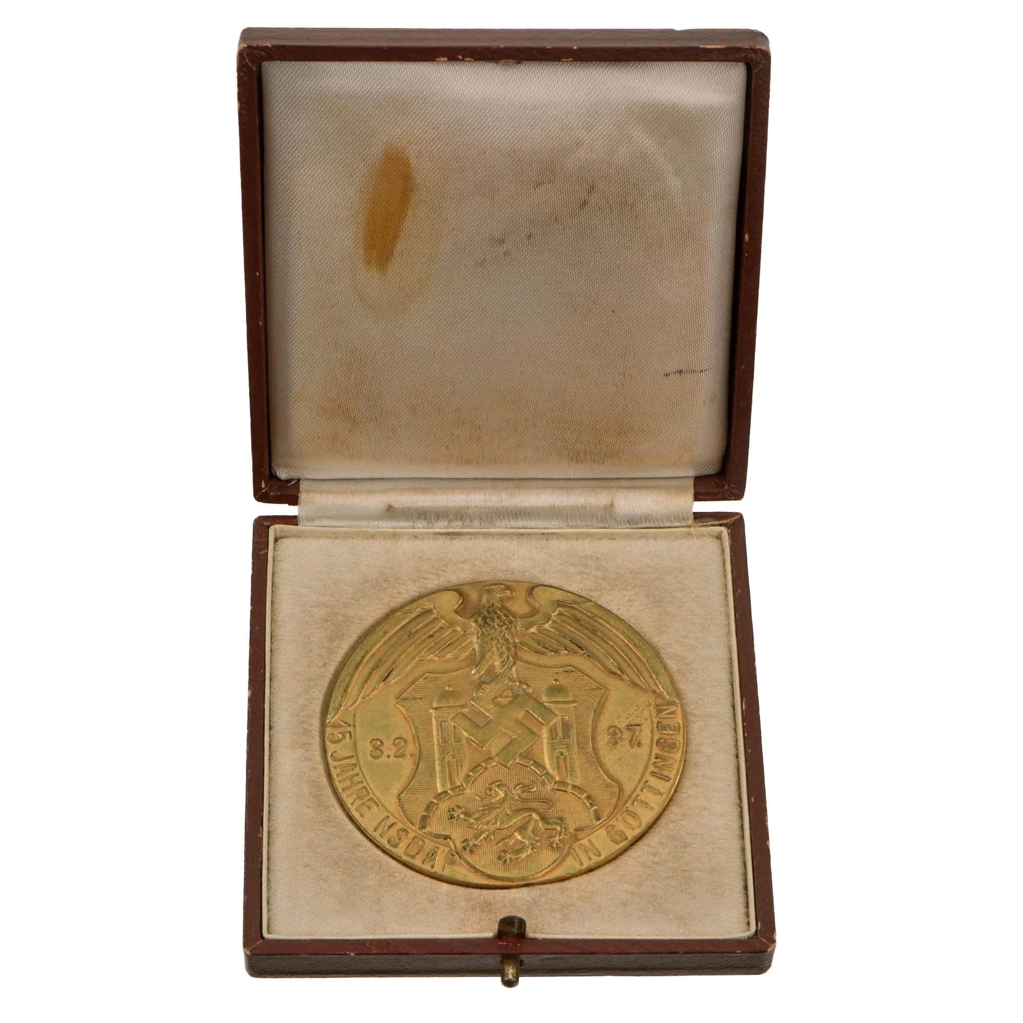 Original German WWII Cased District No.33 Göttingen 1937 Honor Prize Table Medal by Josef Feix & Söhne — image 2