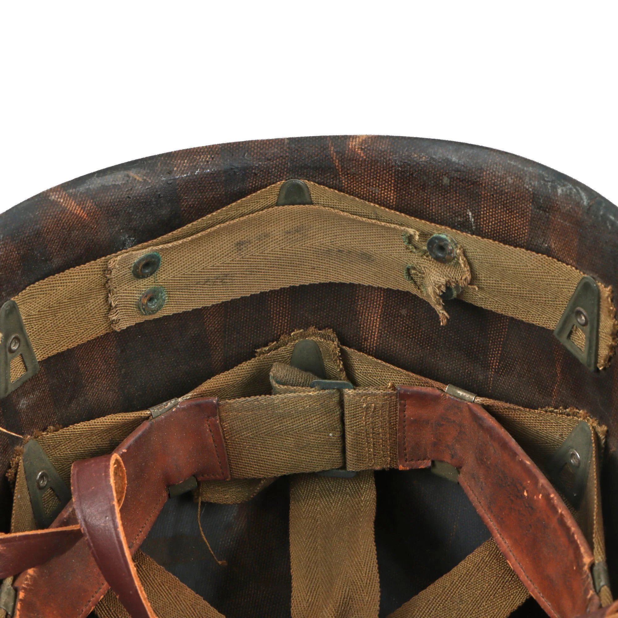 Original U.S. WWII Navy White-Painted Fixed Bale Front Seam McCord M1 Helmet with Matching White-Painted Firestone Liner — image 10