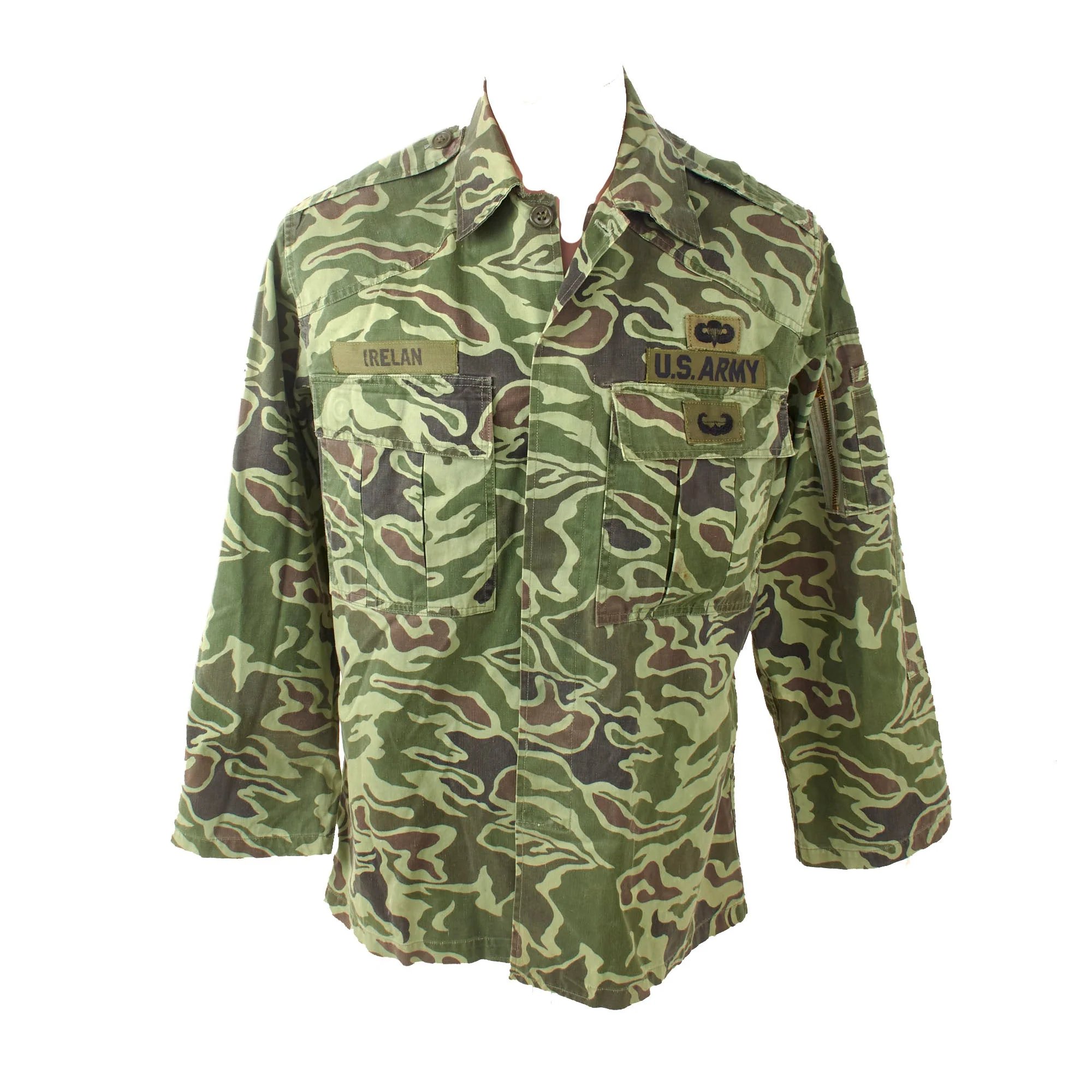 Original U.S. Vietnam War Named Republic of Korea Special Forces American-Issued Camouflage Uniform Jacket - Arthur Claude Irelan - Dated 1975 — image 2