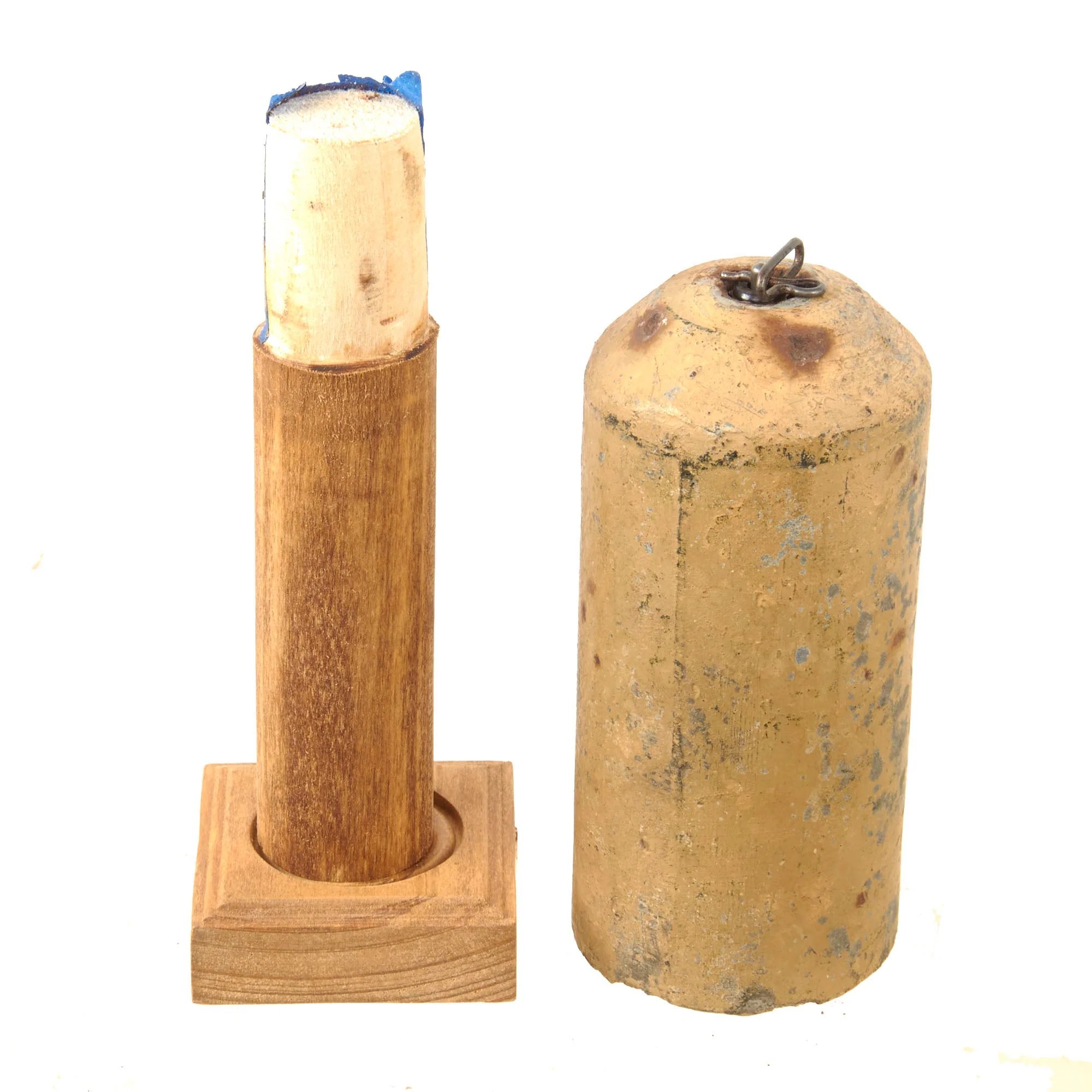 Original German WWII Stock-Mine 43 Anti-Personnel Concrete Stake Mine Mounted on Display Stand - STO.MI.43 — image 2