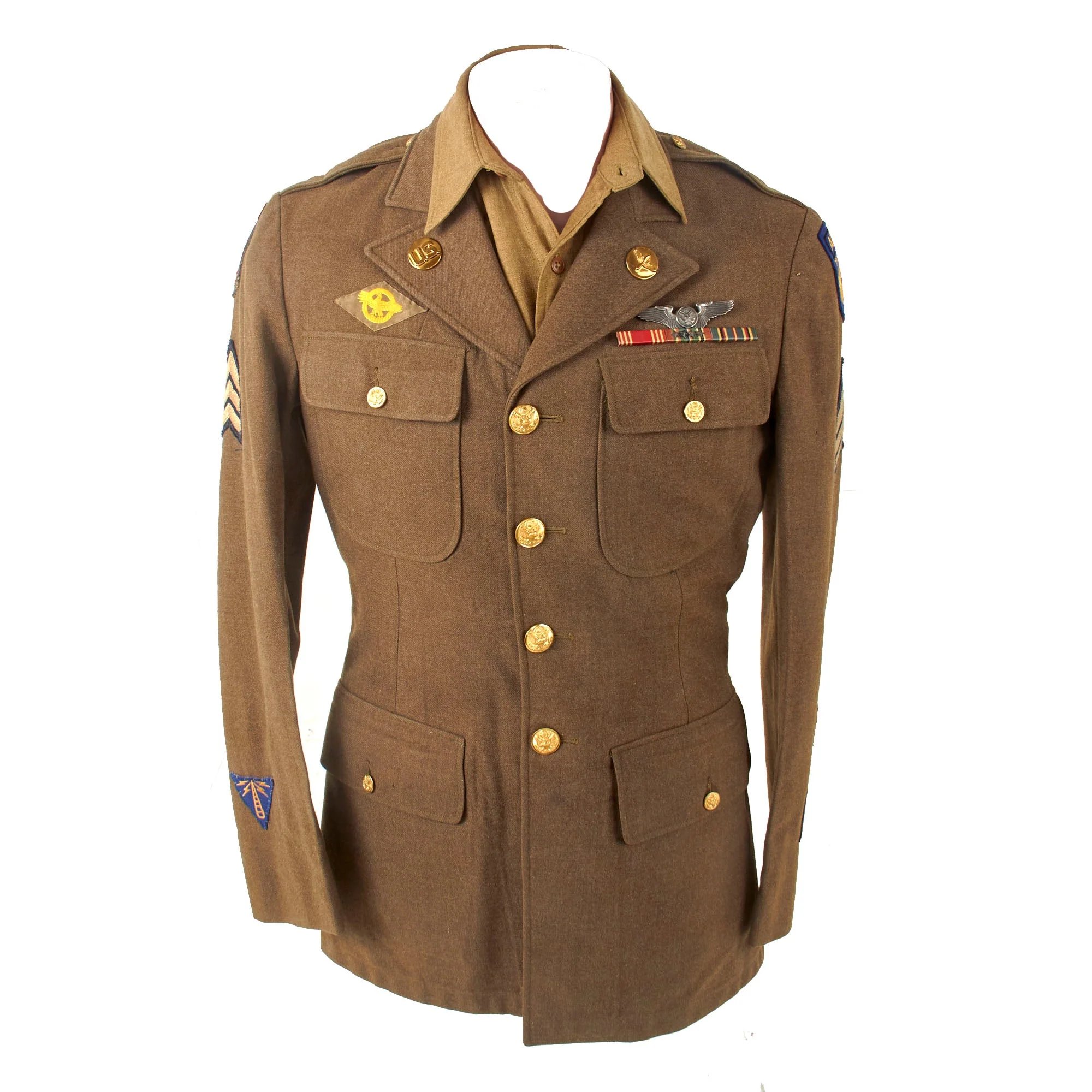 Original U.S. WWII 9th Air Force Airborne Troop Carrier Communications Specialist Uniform Jacket & Shirt with Aircrew Wings and Bullion Patch — image 2