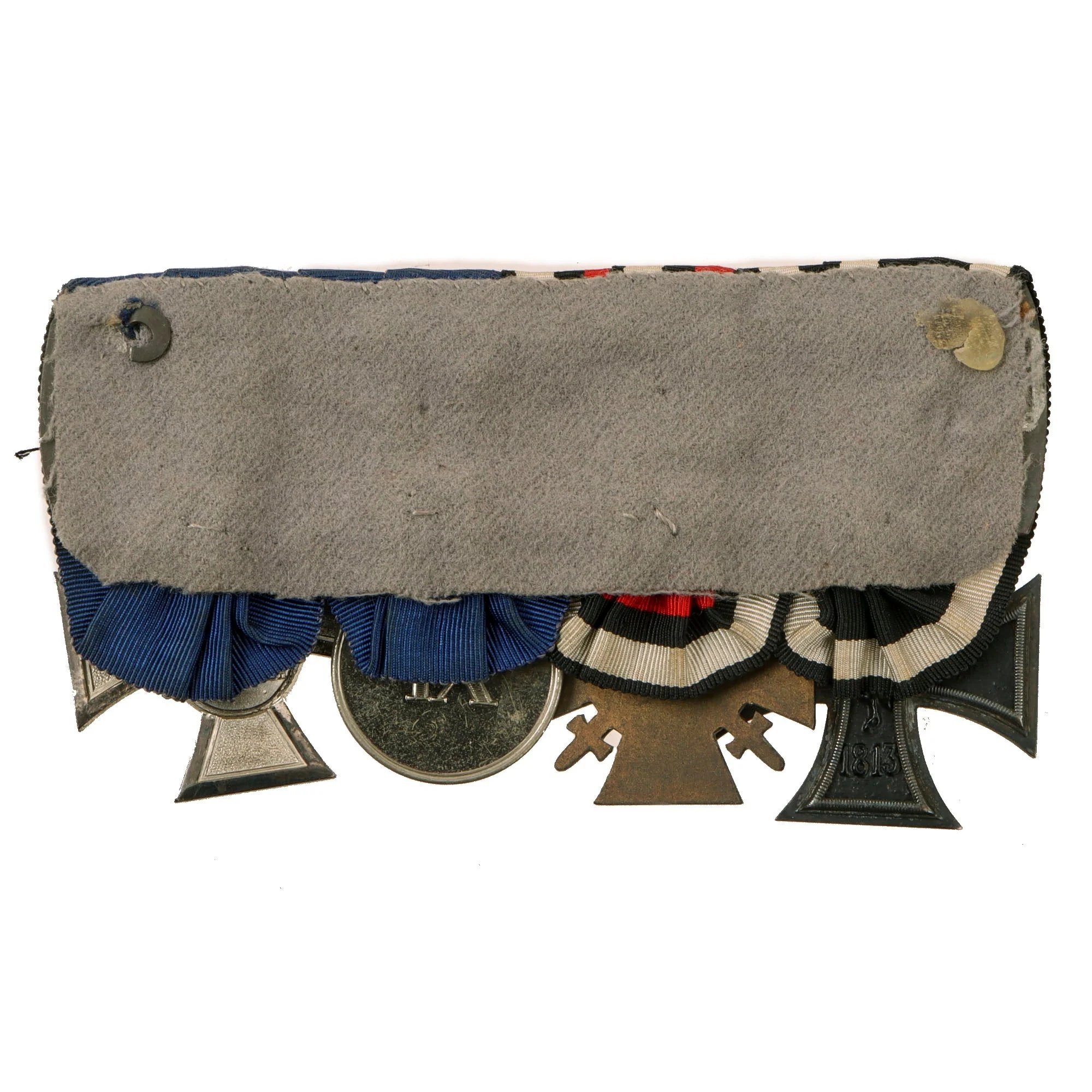 Original German WWI & WWII Medal Bar Featuring Iron Cross 1914 2nd Class & 18 Year Police Service Medal - 4 Total Medals — image 6