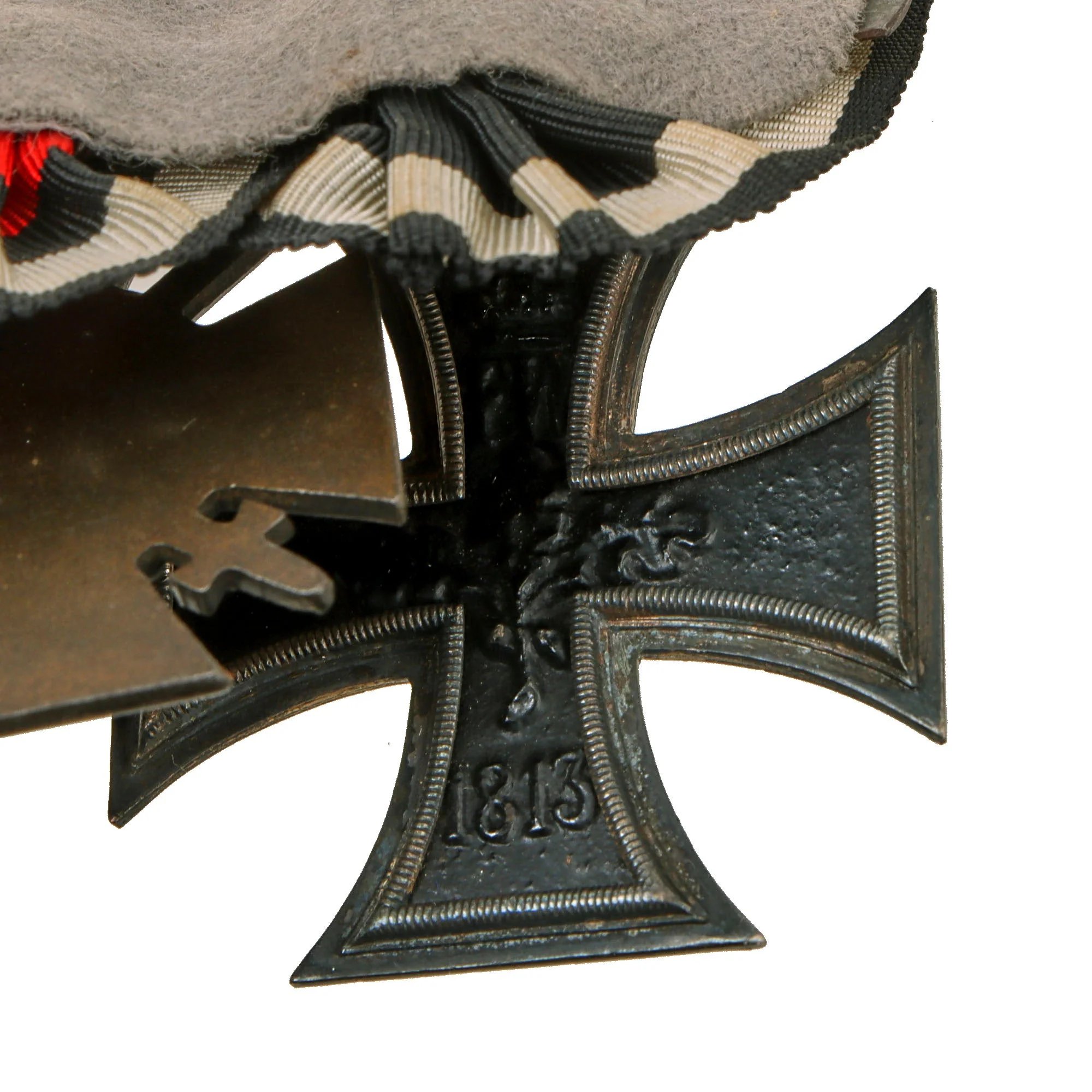 Original German WWI & WWII Medal Bar Featuring Iron Cross 1914 2nd Class & 18 Year Police Service Medal - 4 Total Medals — image 7