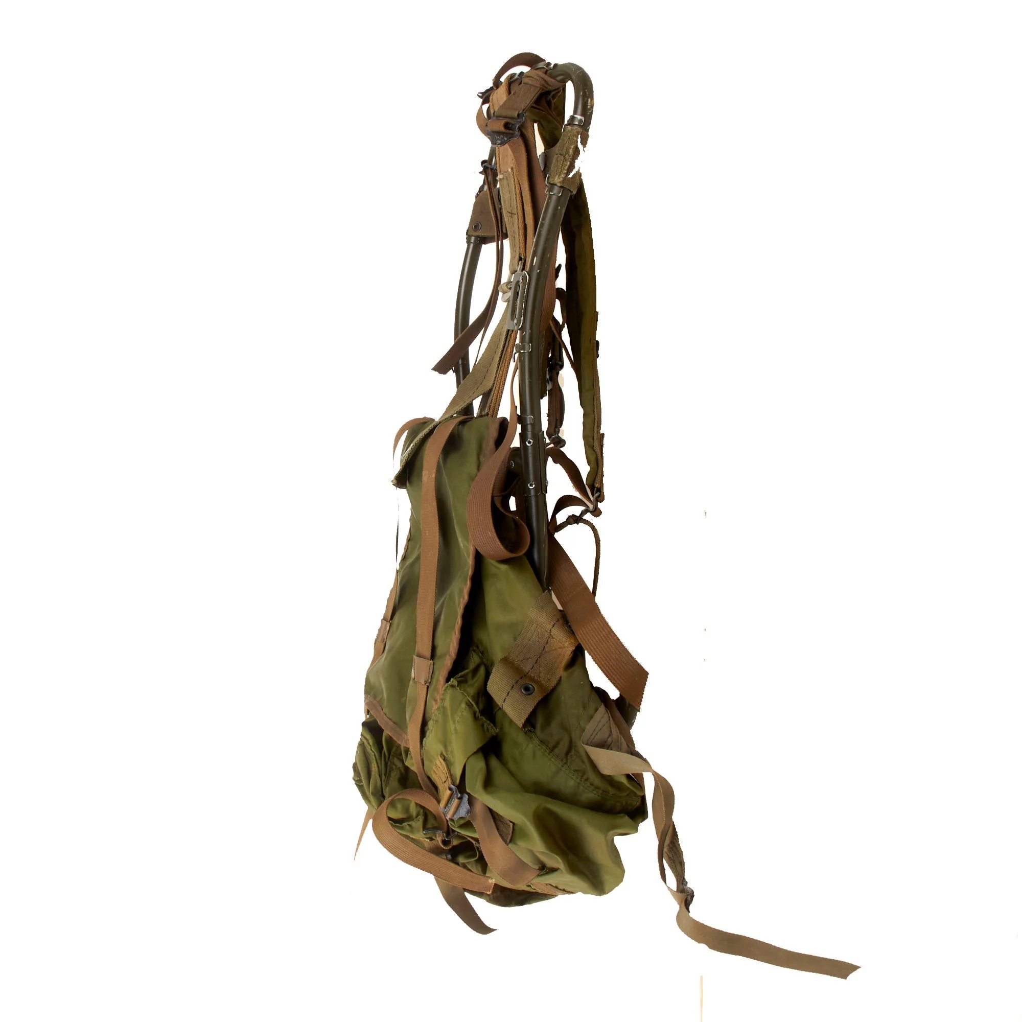 Original U.S. Vietnam War Early 1966 Model Lightweight Rucksack Frame - Dated 1968 - Complete — image 7