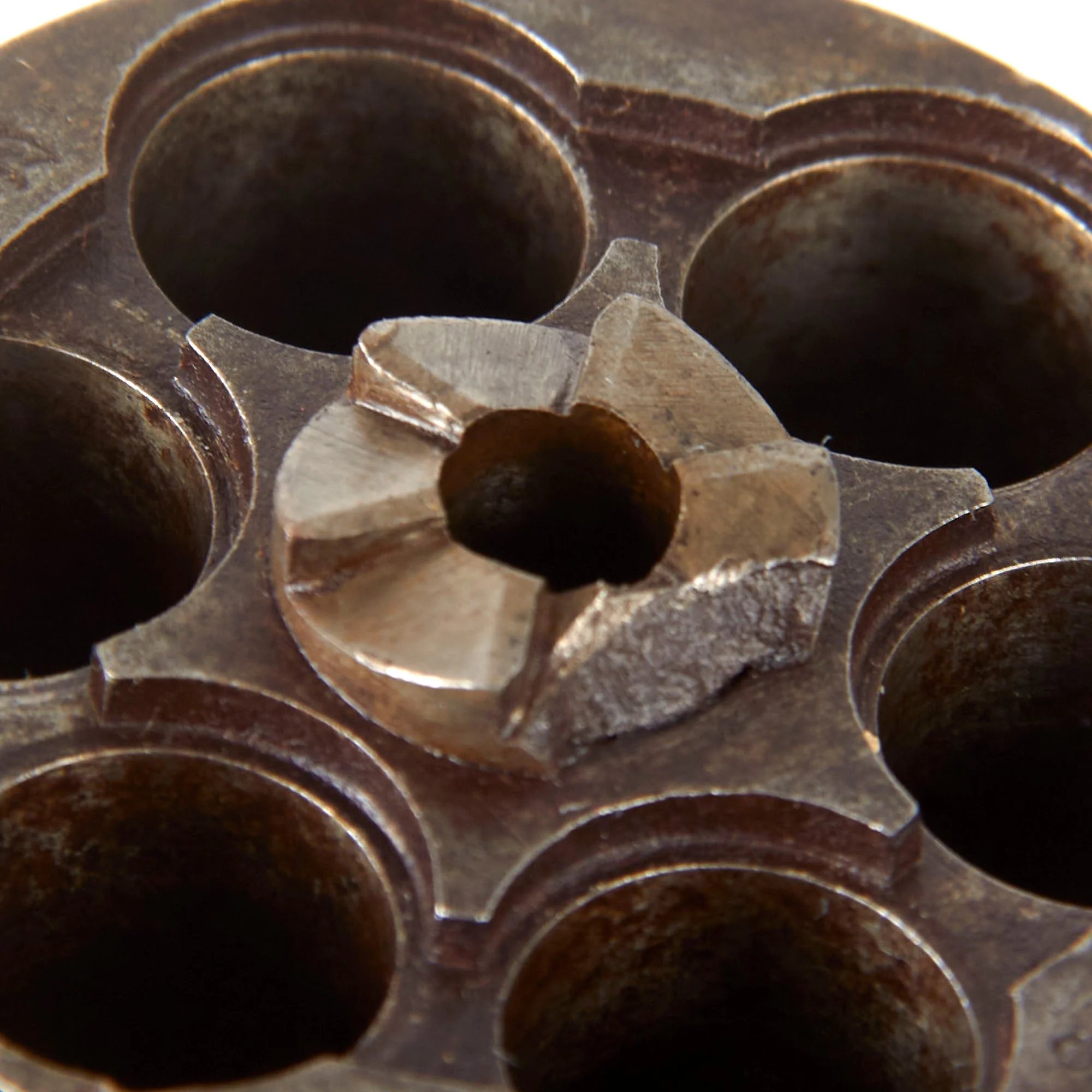 Original Imperial German M1883 Reichsrevolver by Franz von Dreyse with Regiment Markings - Matching Serial 4905 — image 9