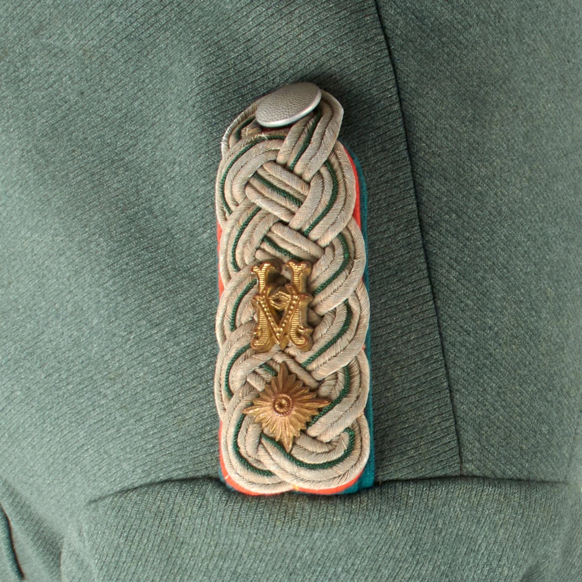 Original German WWII Administrative Oberstleutnant Lieutenant Colonel Military District Officer's Reichswehr-Style Service Tunic with Bullion Breast Eagle — image 7