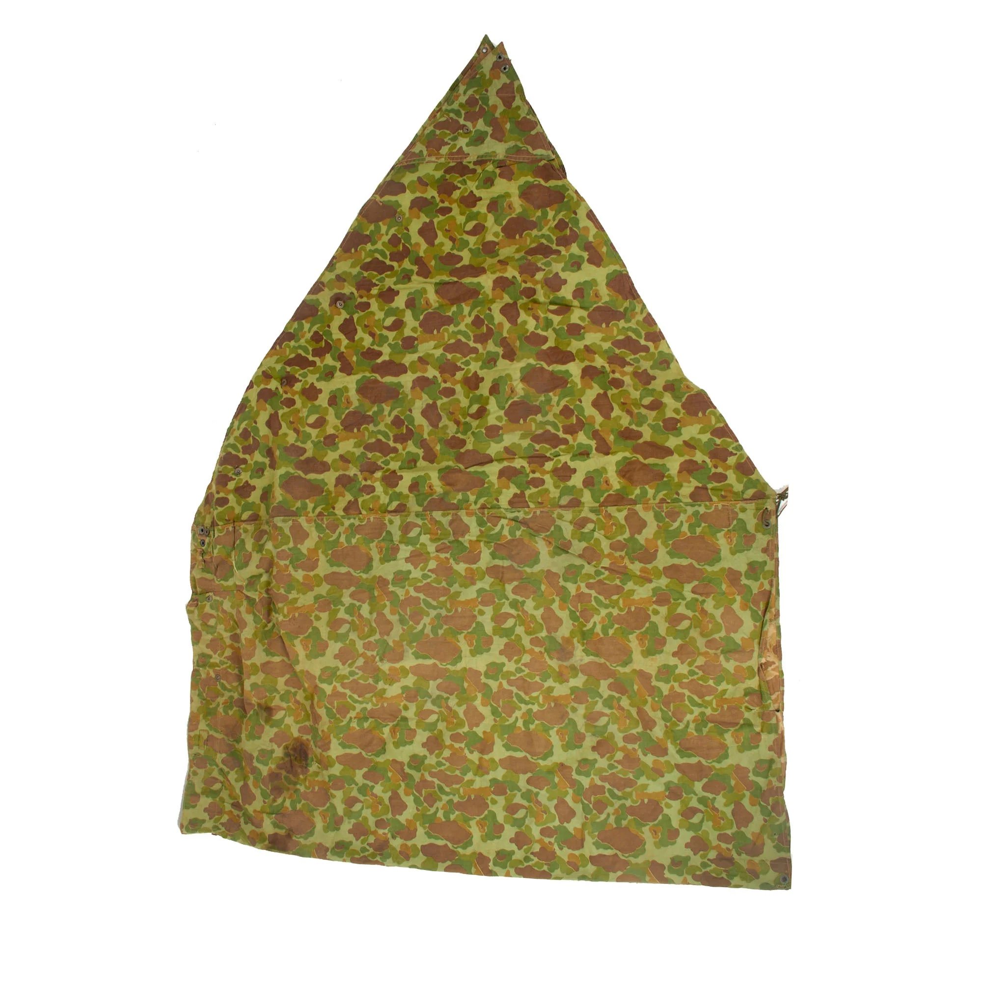 Original U.S. WWII USMC 1944-Dated 'Frogskin' Shelter Half Poncho by Powers & Co with Collapsible Tent Pole & Pegs - Reversible Camouflage — image 5