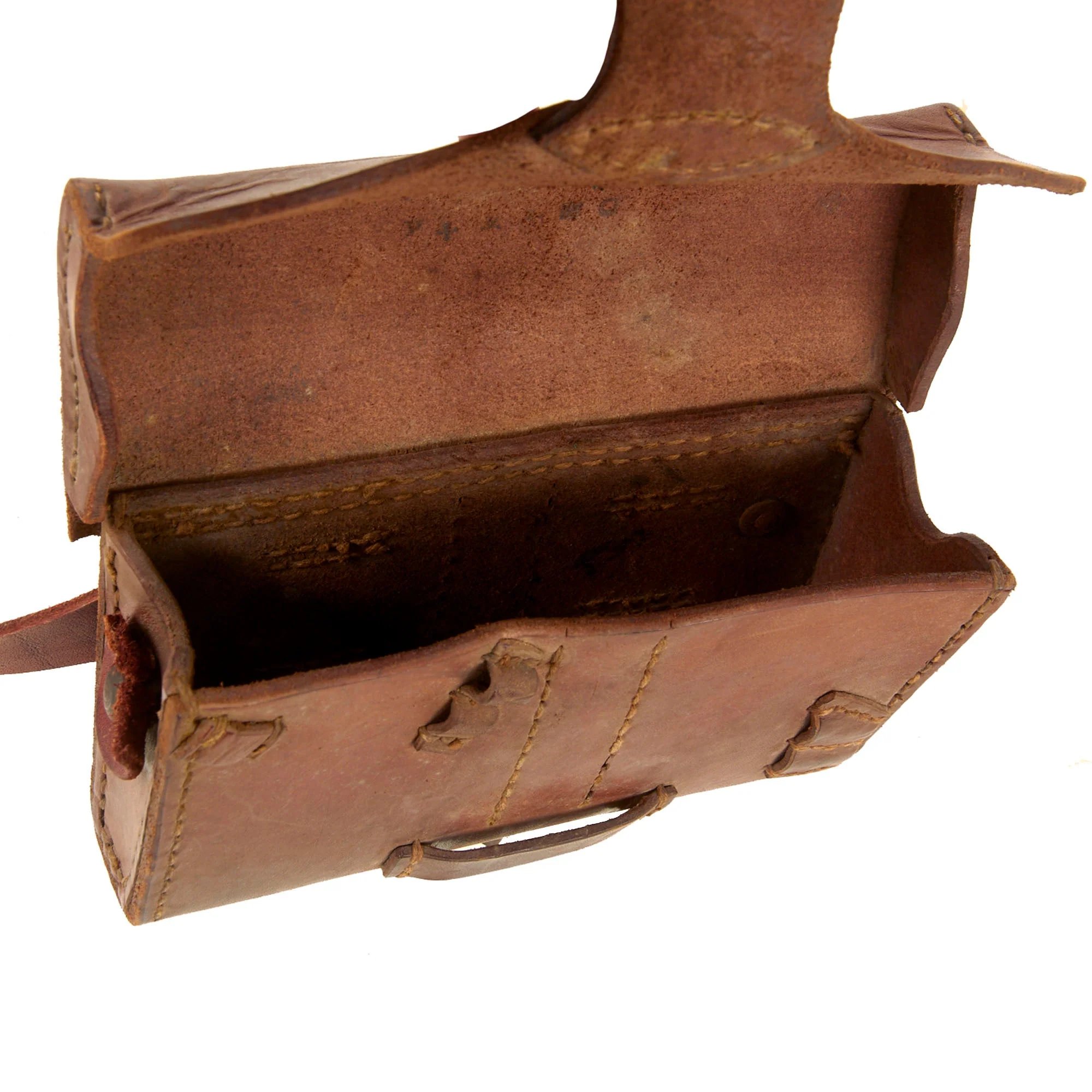 Original Japanese WWII Imperial Japanese Army Cavalry Type 44 Carbine M38 Ammo Pouch with Star & Partial Strap — image 5