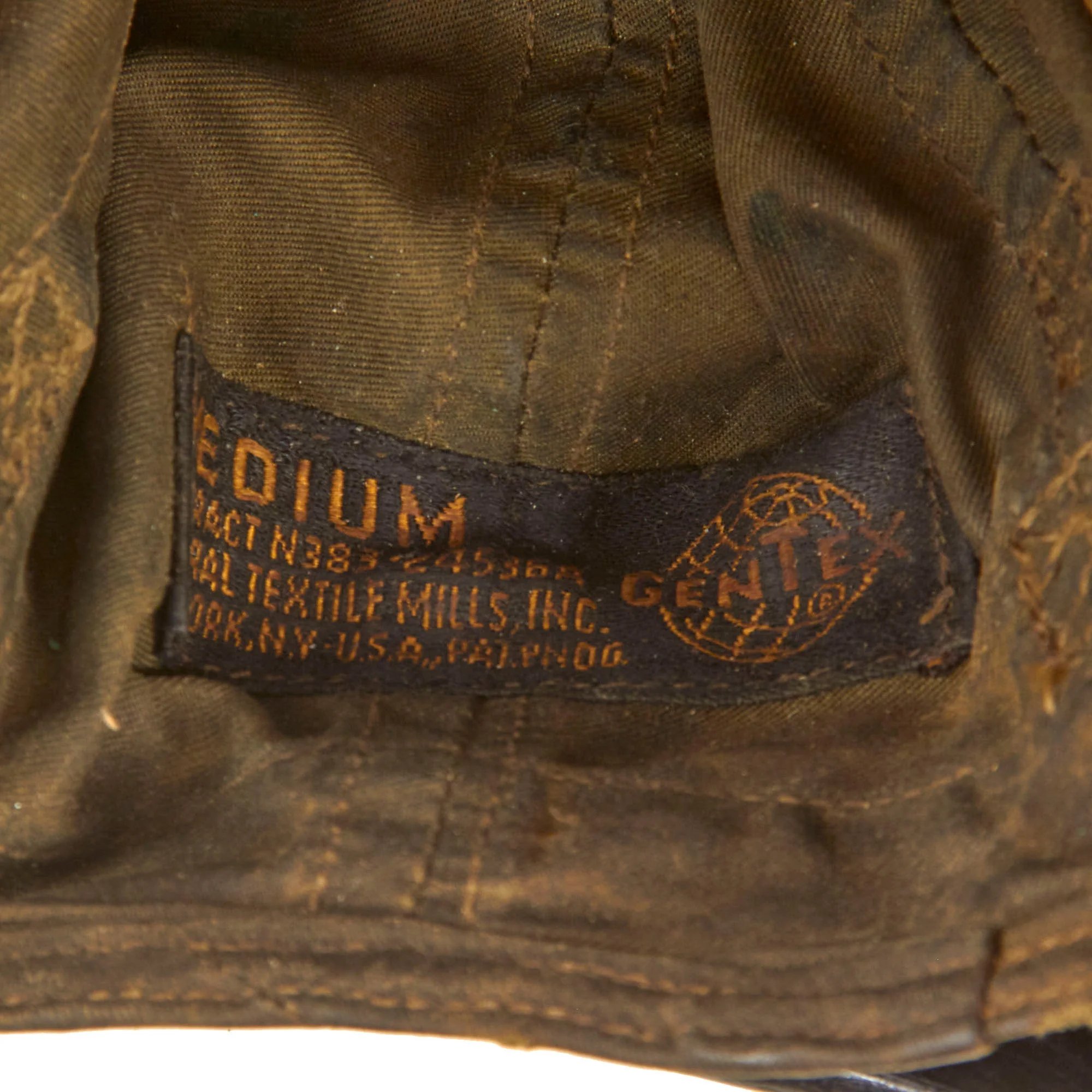 Original U.S. Korean War Navy Pilot's H4 Helmet & Nylon Flightsuit Set with Interior H4 Helmet & Mae Vest Flotation Vest — image 20