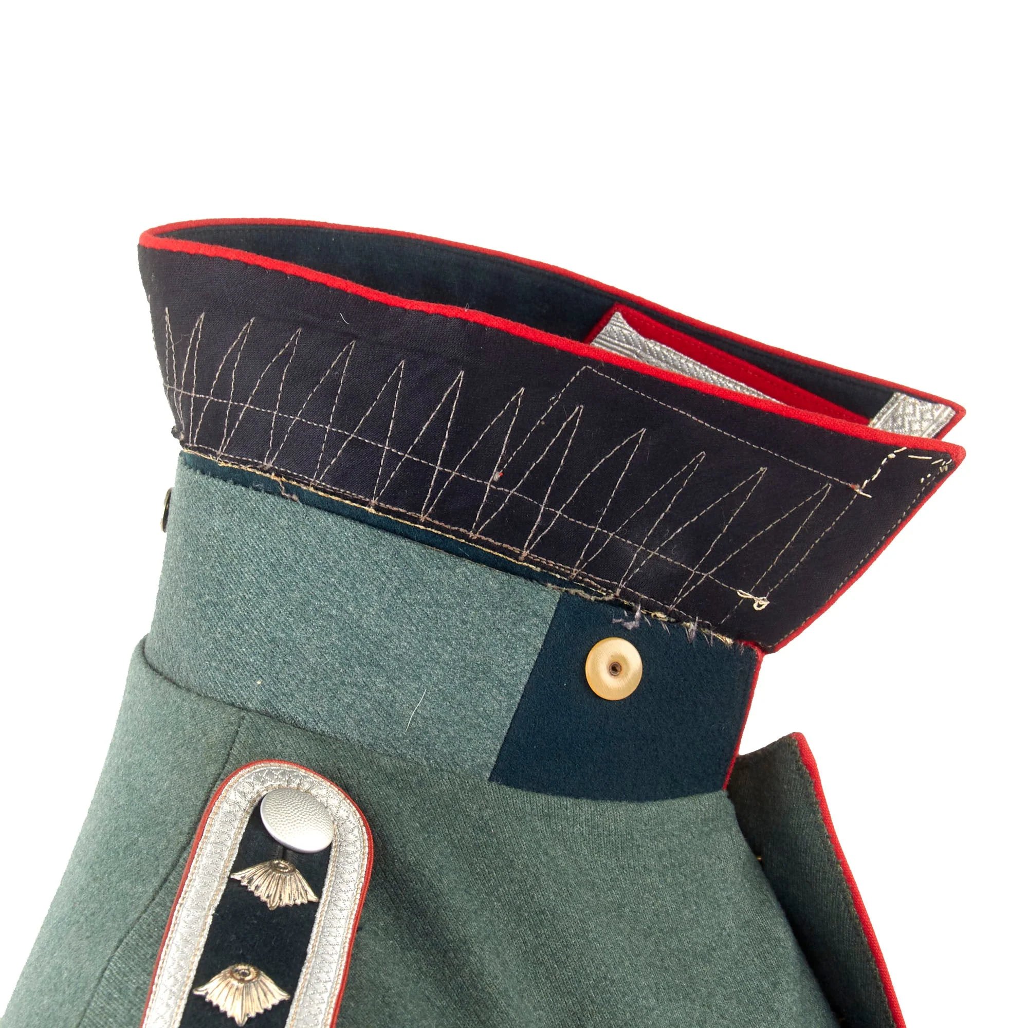 Original German WWII Named Heer Army Artillery Oberfeldwebel NCO M35 Waffenrock Dress Tunic by Kuhn & Nupnau with Medal Bar — image 18