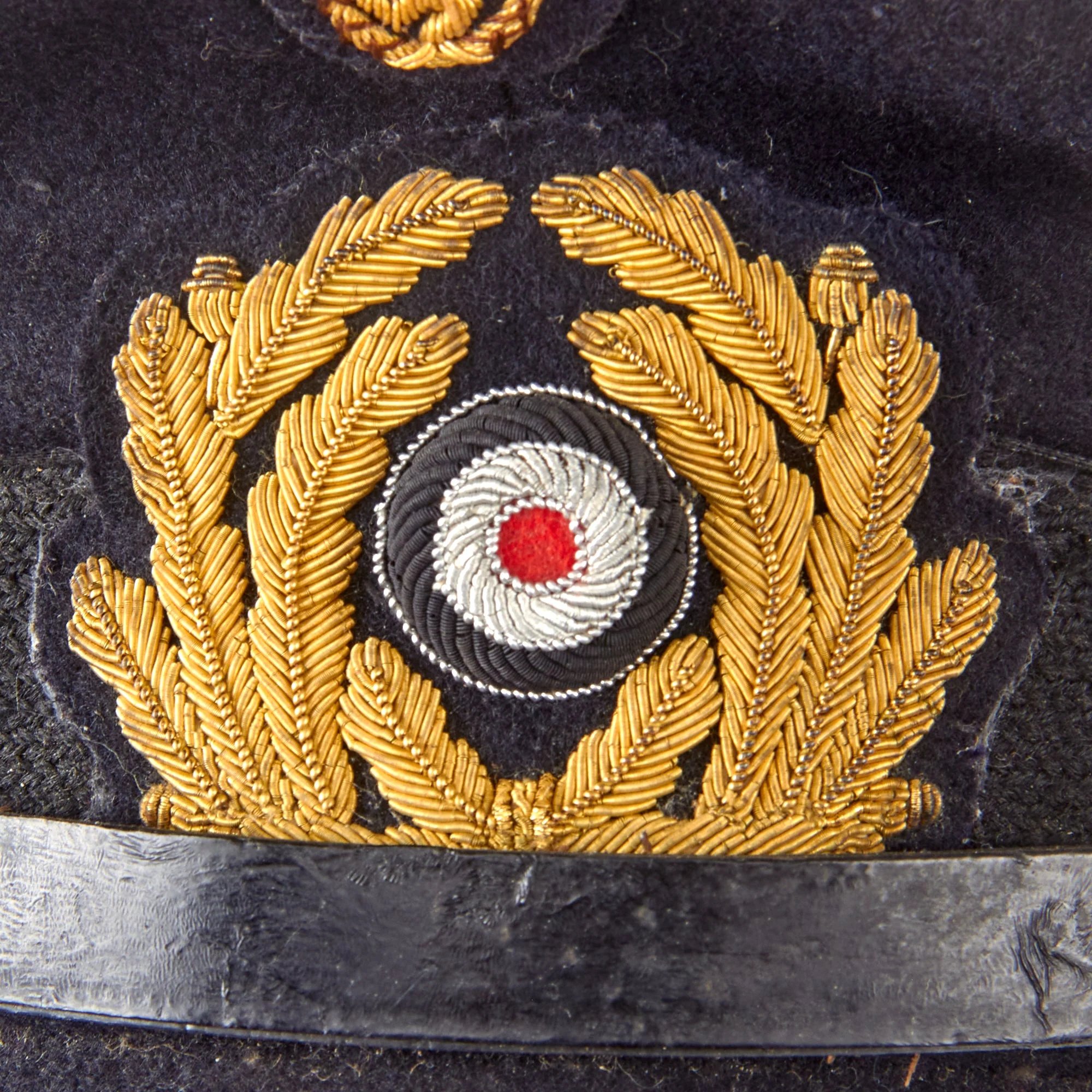Original German WWII Kriegsmarine Navy Blue Junior Grade Officer Schirmmütze Visor Cap — image 12