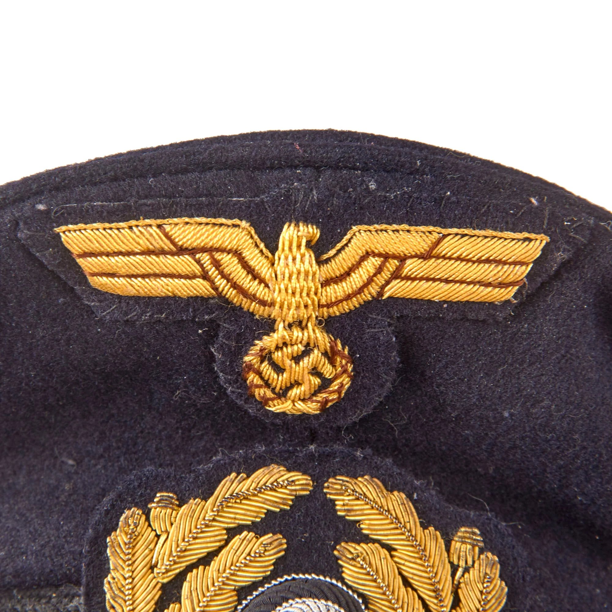 Original German WWII Kriegsmarine Navy Blue Junior Grade Officer Schirmmütze Visor Cap — image 13