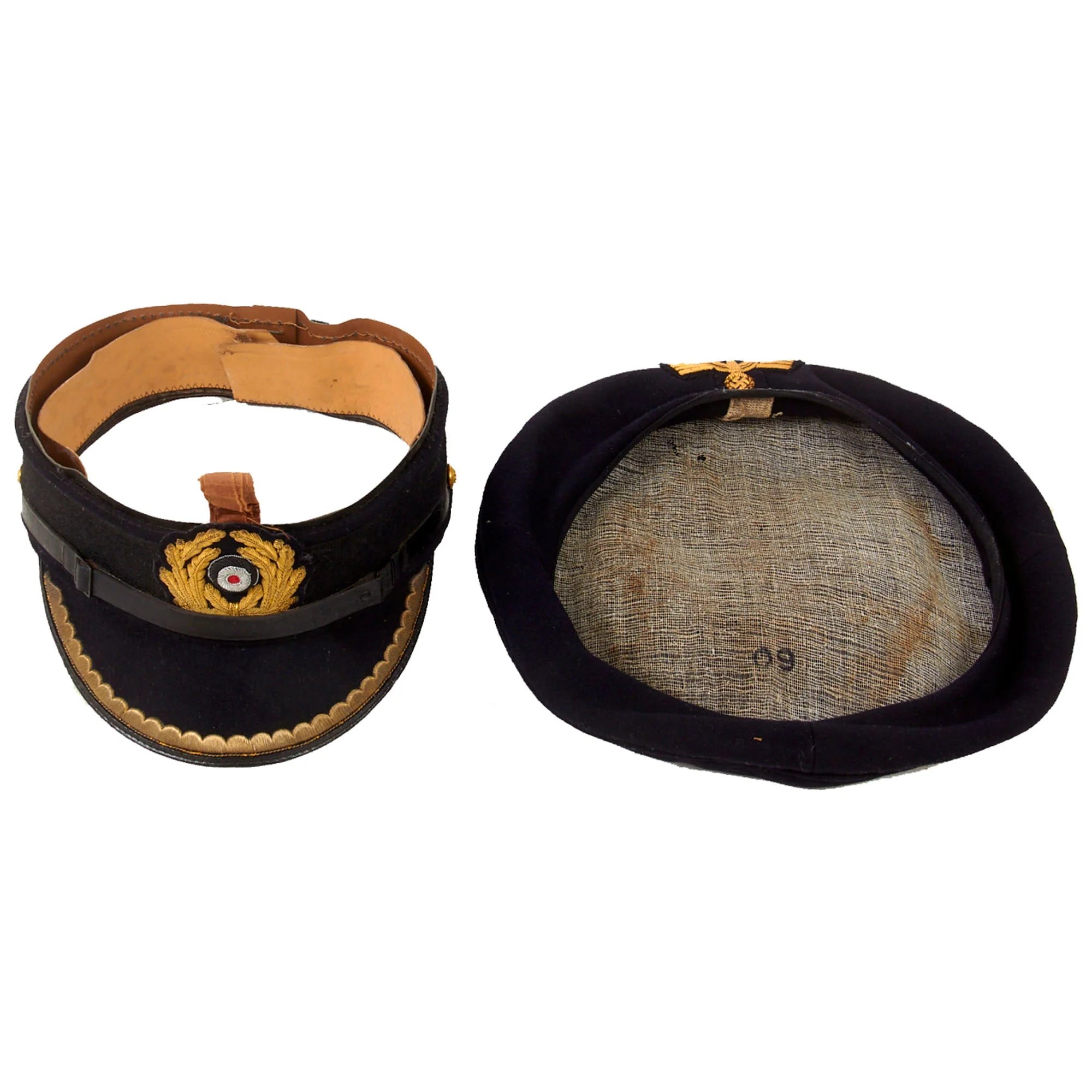 Original German WWII Kriegsmarine Navy Blue Junior Grade Officer Schirmmütze Visor Cap — image 7