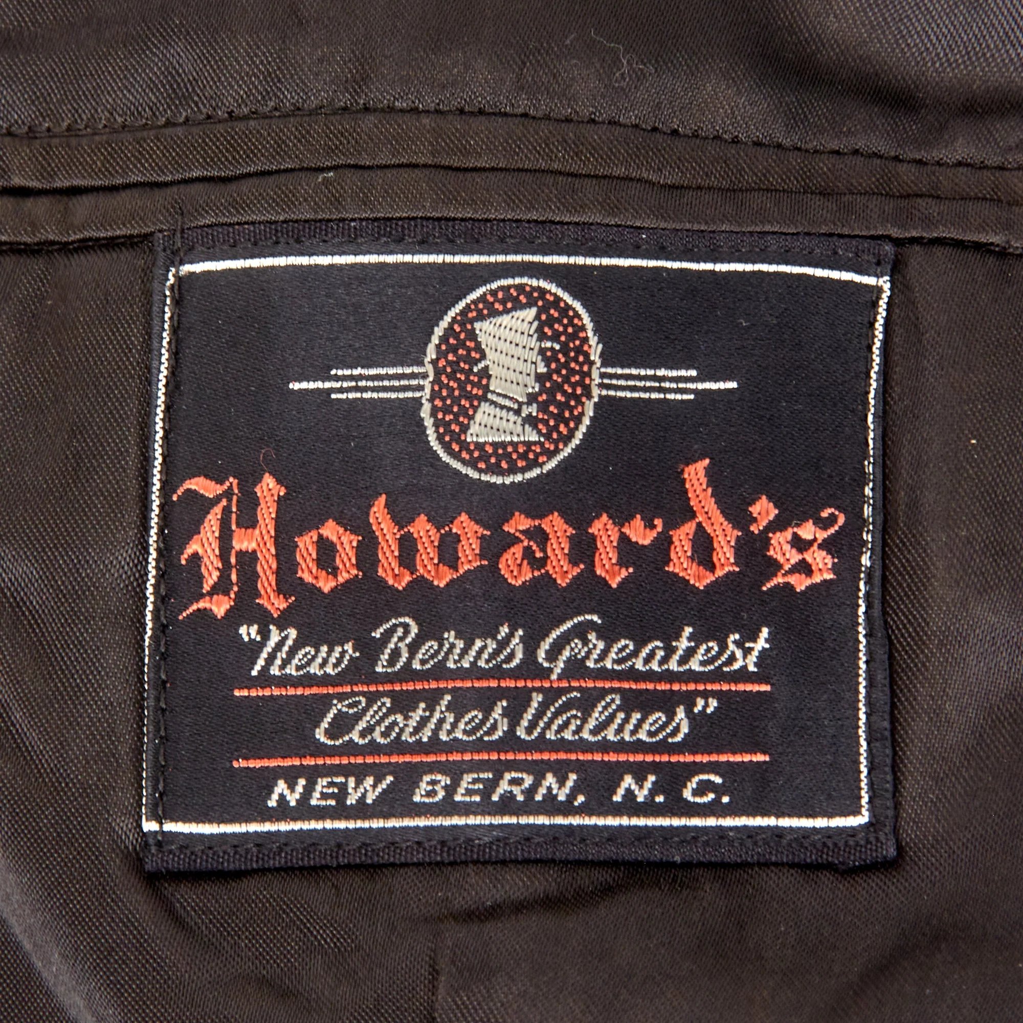 Original U.S. WWII USMC Aircrew Radioman Dress Uniform with Mission Log & Star-Embedded Aircrew Wings - Corporal Robert V. Smith, 3rd Marine Air Wing — image 8