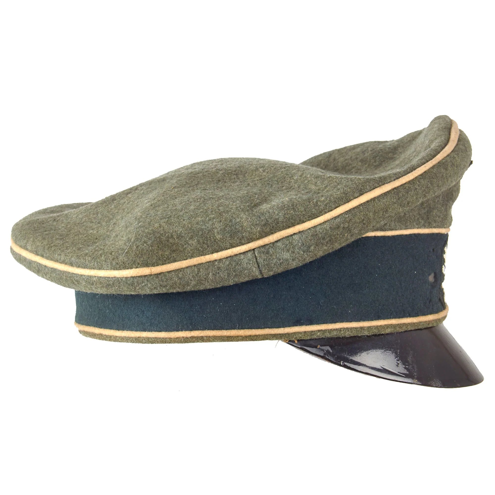Original German WWII Heer Army Infantry Officer Schirmmütze Visor Crush Cap with BeVo Insignia — image 10