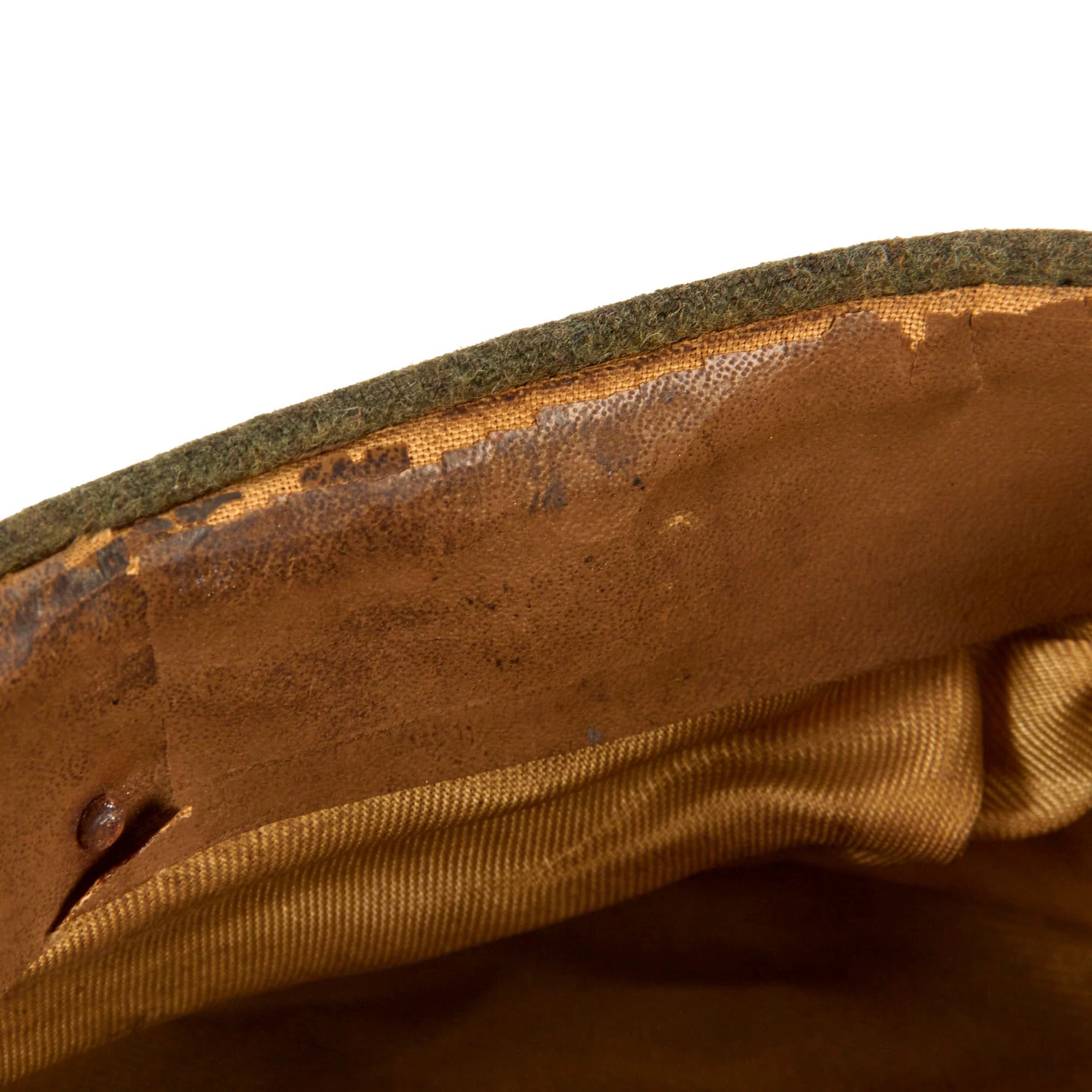 Original German WWII Heer Army Infantry Officer Schirmmütze Visor Crush Cap with BeVo Insignia — image 13