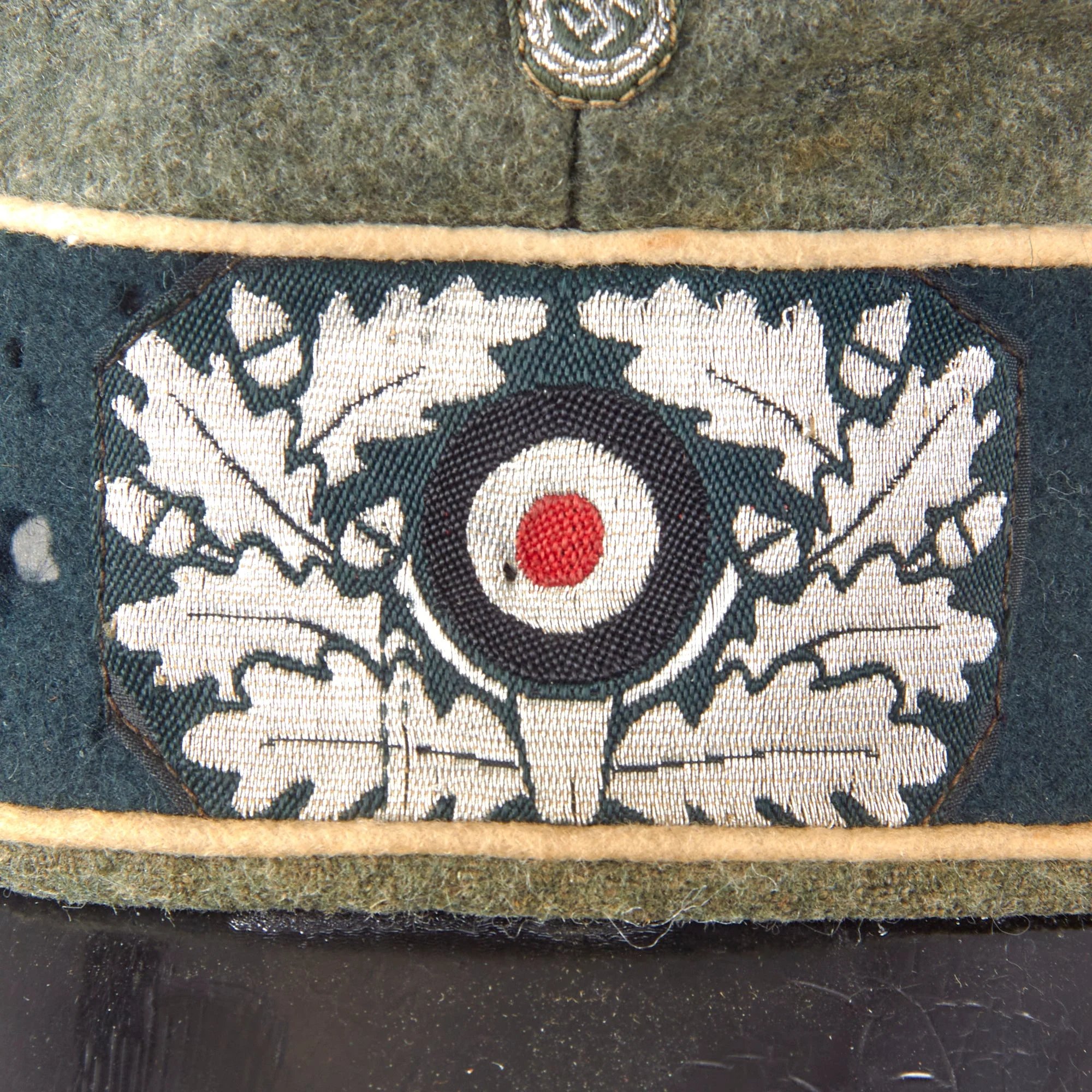 Original German WWII Heer Army Infantry Officer Schirmmütze Visor Crush Cap with BeVo Insignia — image 6