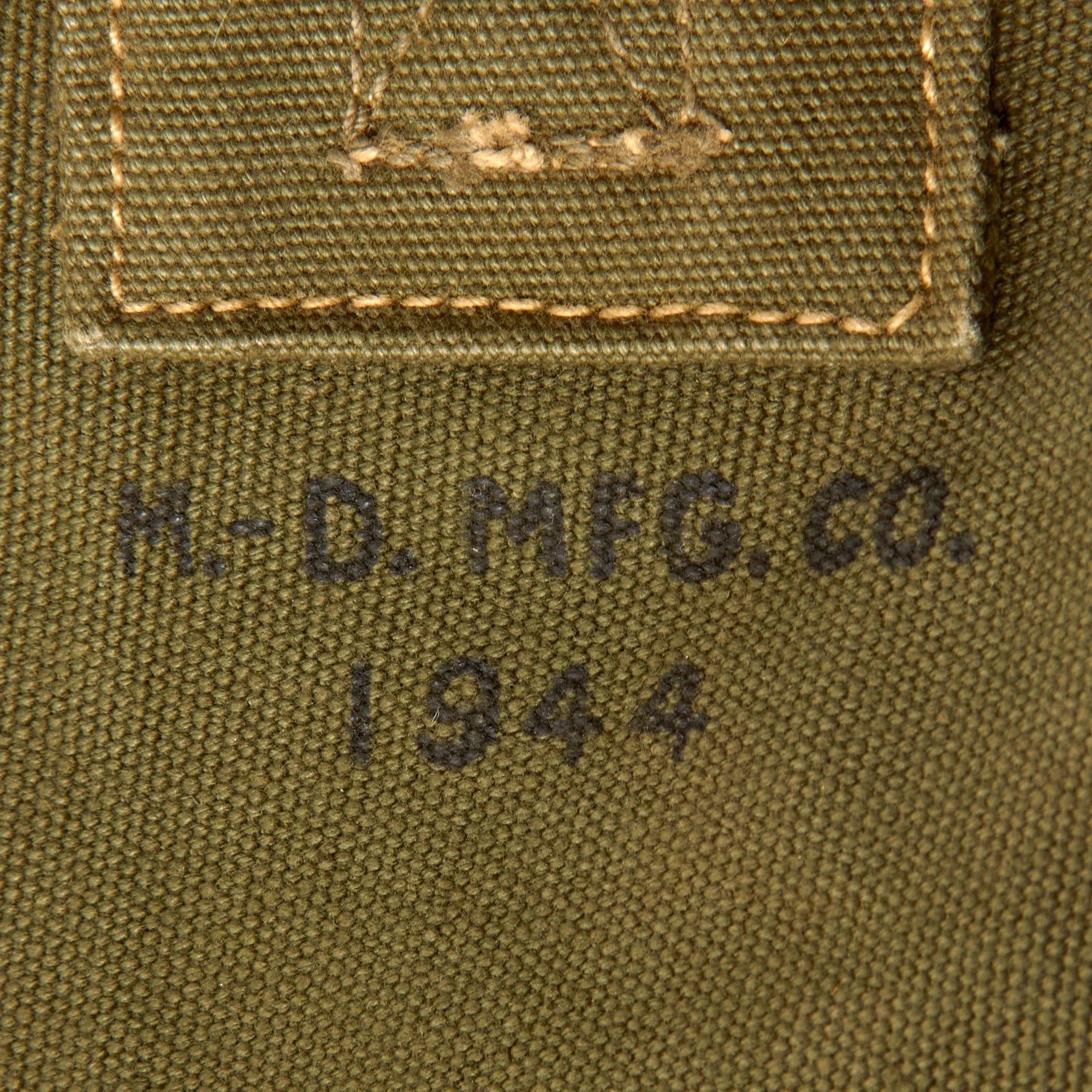 Original U.S. WWII M1 Carbine Rifle Canvas Carry Case by M.D. Mfg. Co. - Dated 1944 — image 5
