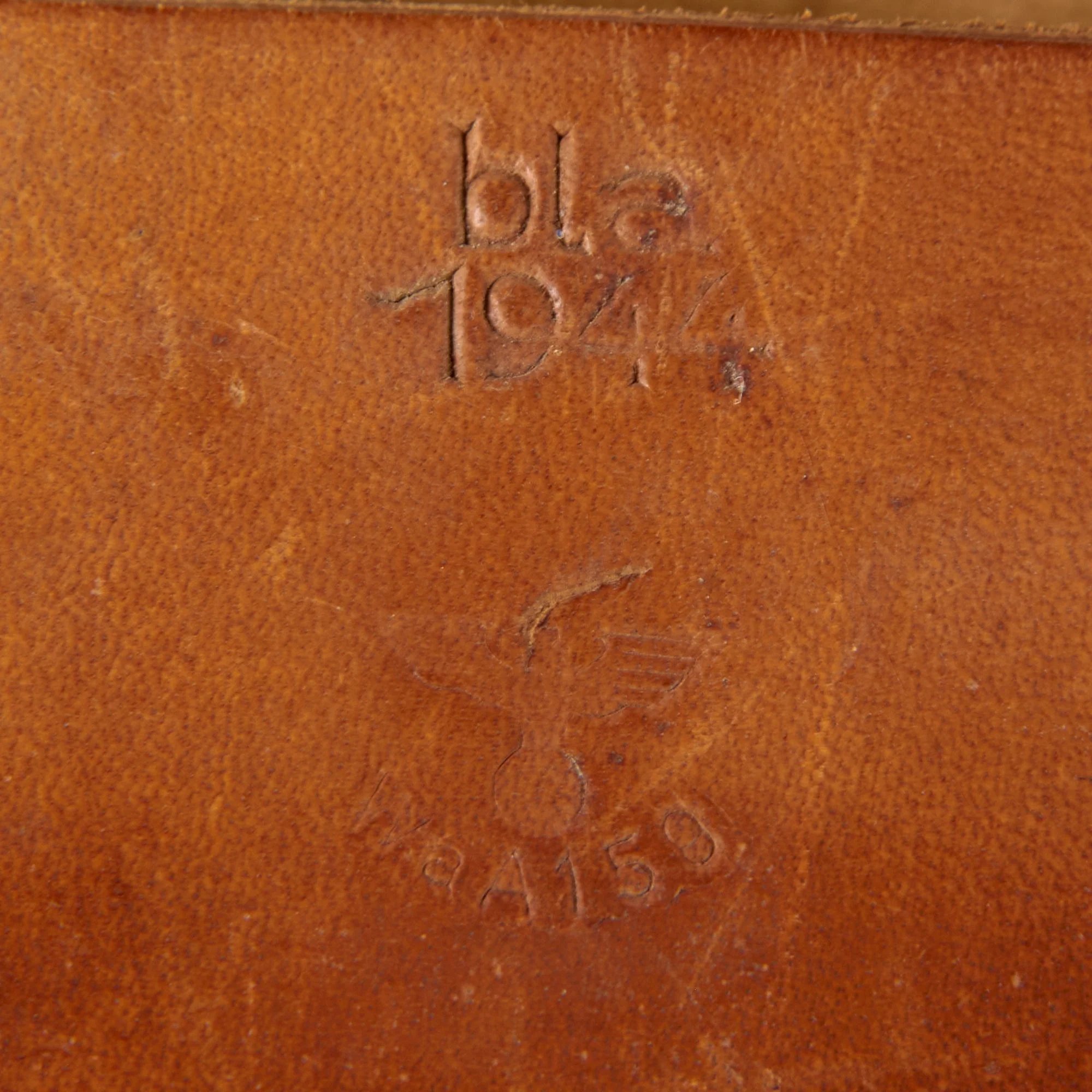 Original German WWII Large Pattern Field Medic Leather Case by E.G. Leuner GmbH with Shoulder Strap - Dated 1944 — image 3