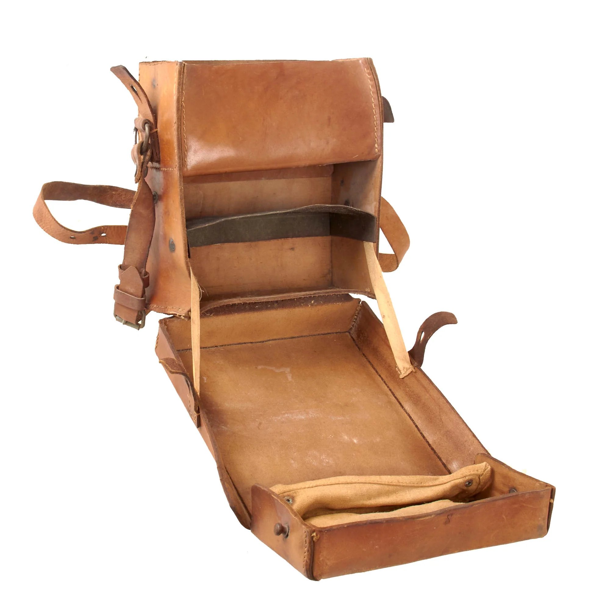 Original German WWII Large Pattern Field Medic Leather Case by E.G. Leuner GmbH with Shoulder Strap - Dated 1944 — image 4