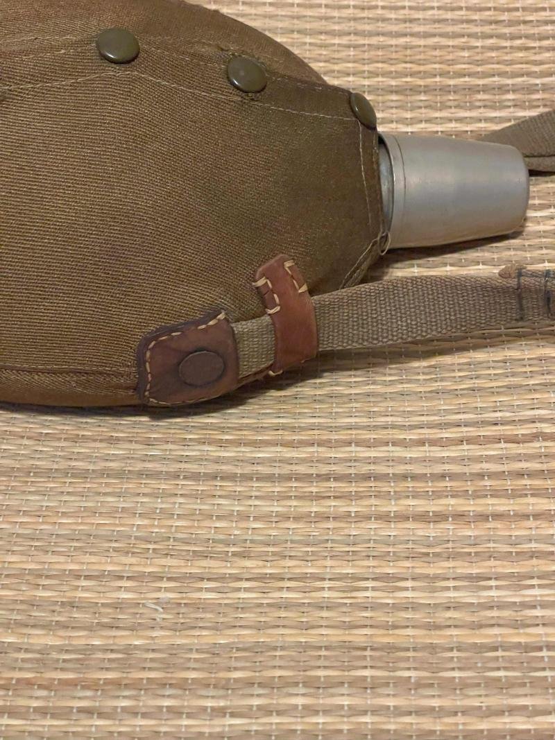 Water bottle — image 5