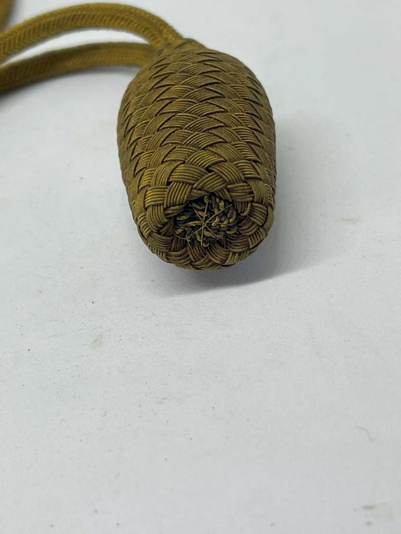 Sword Tassel — image 4