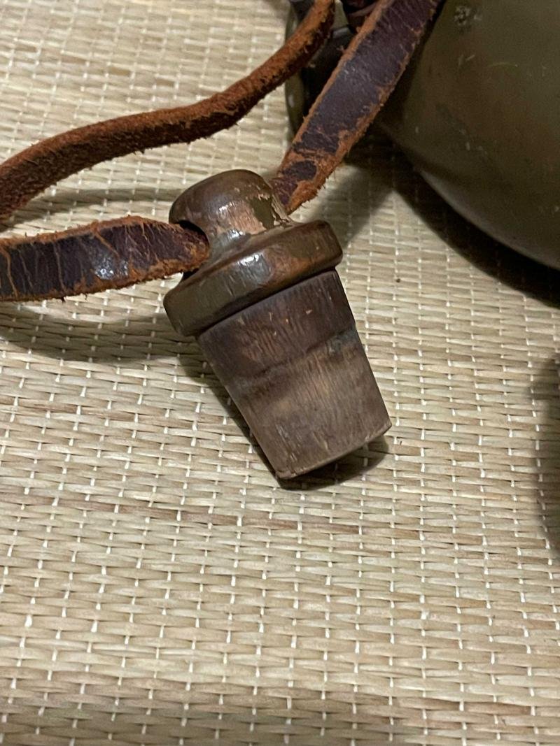 Water bottle — image 7