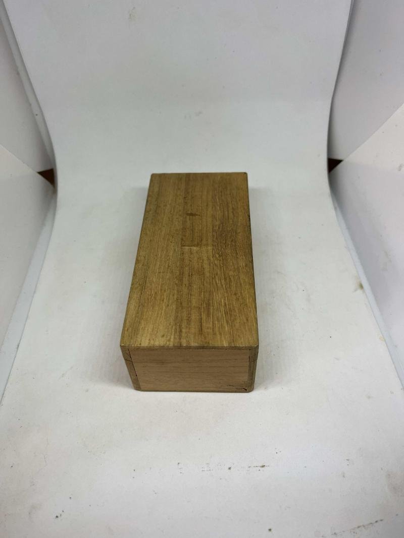 Sword Tassel — image 3