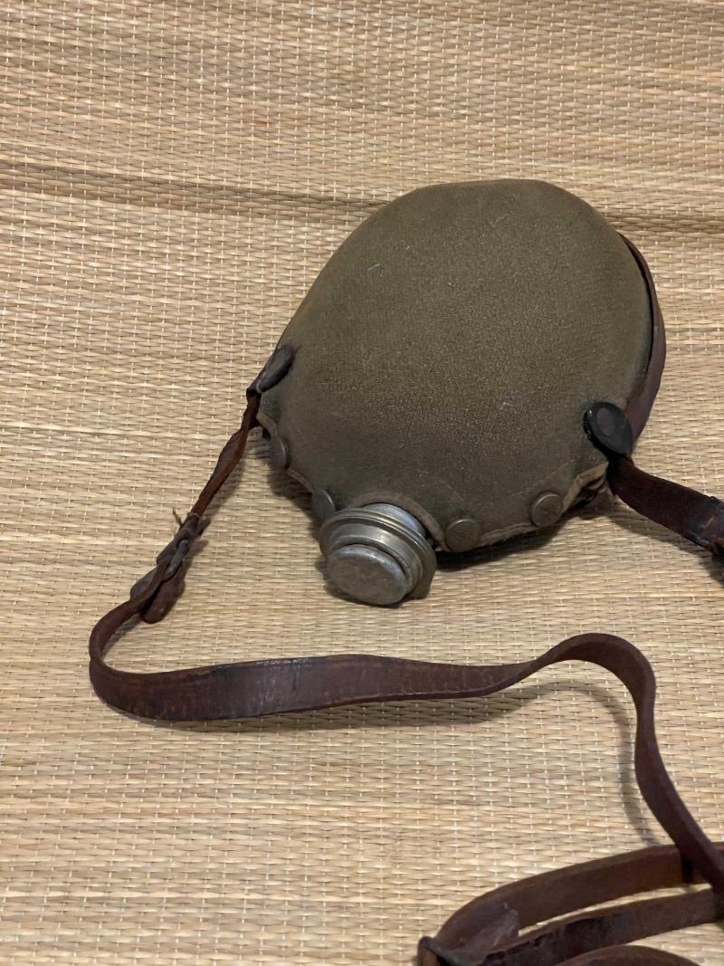 Water bottle — image 2