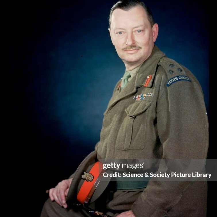 British Brigadier/Colonel's Service Dress cap — image 13