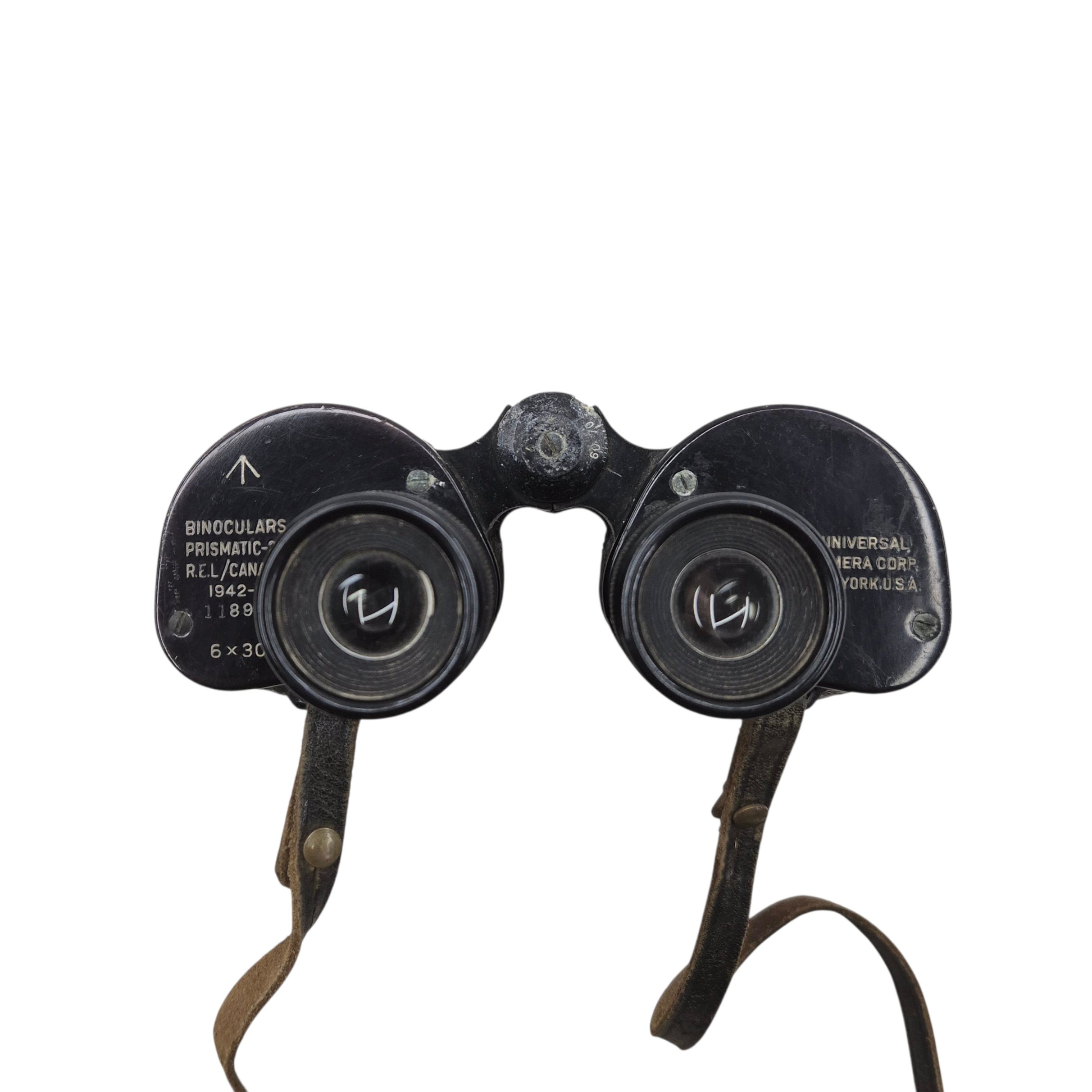 Canadian Binoculars 1942 with P37 Web Case 1940 — image 9