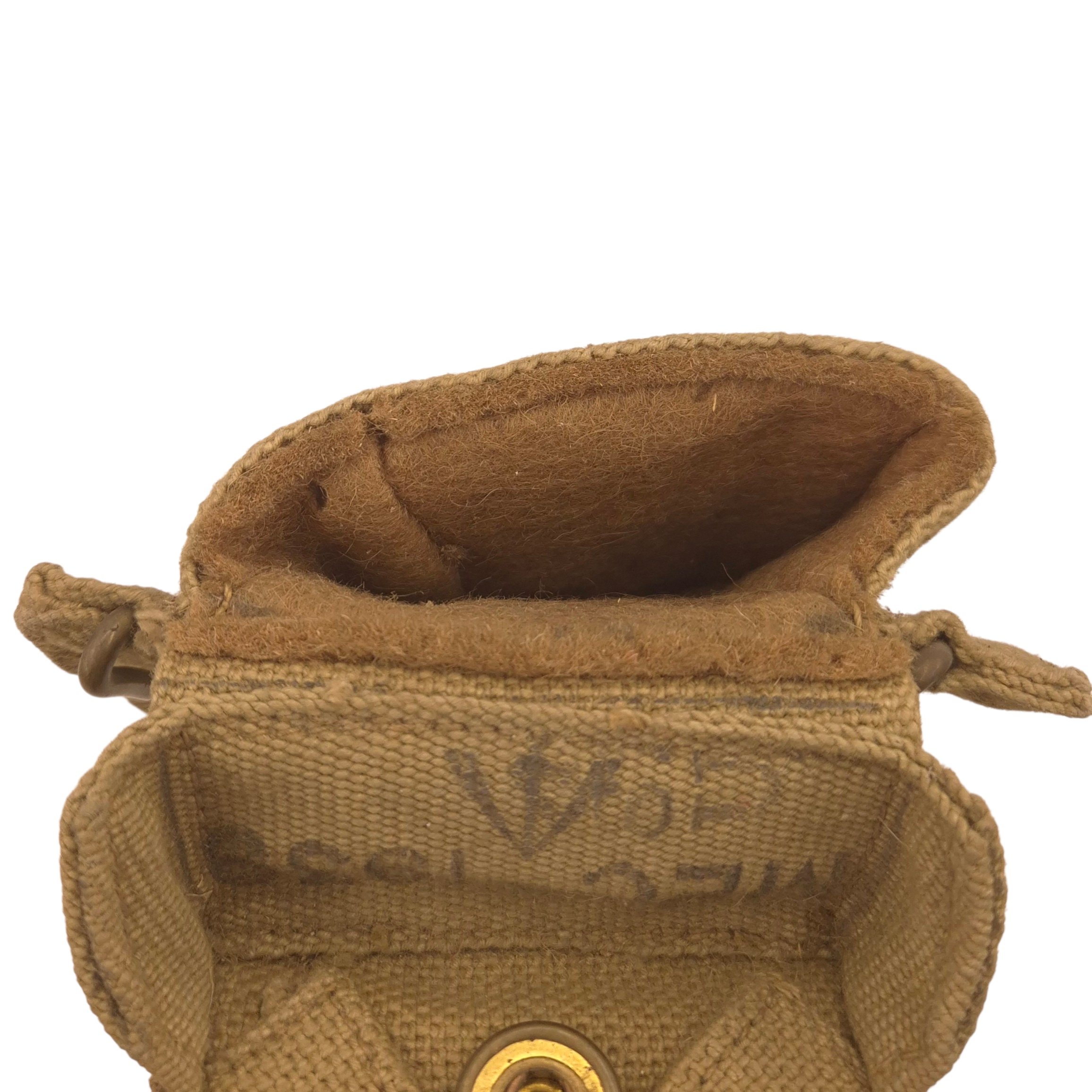 British P37 Compass Pouch 1939 (RARE) — image 4