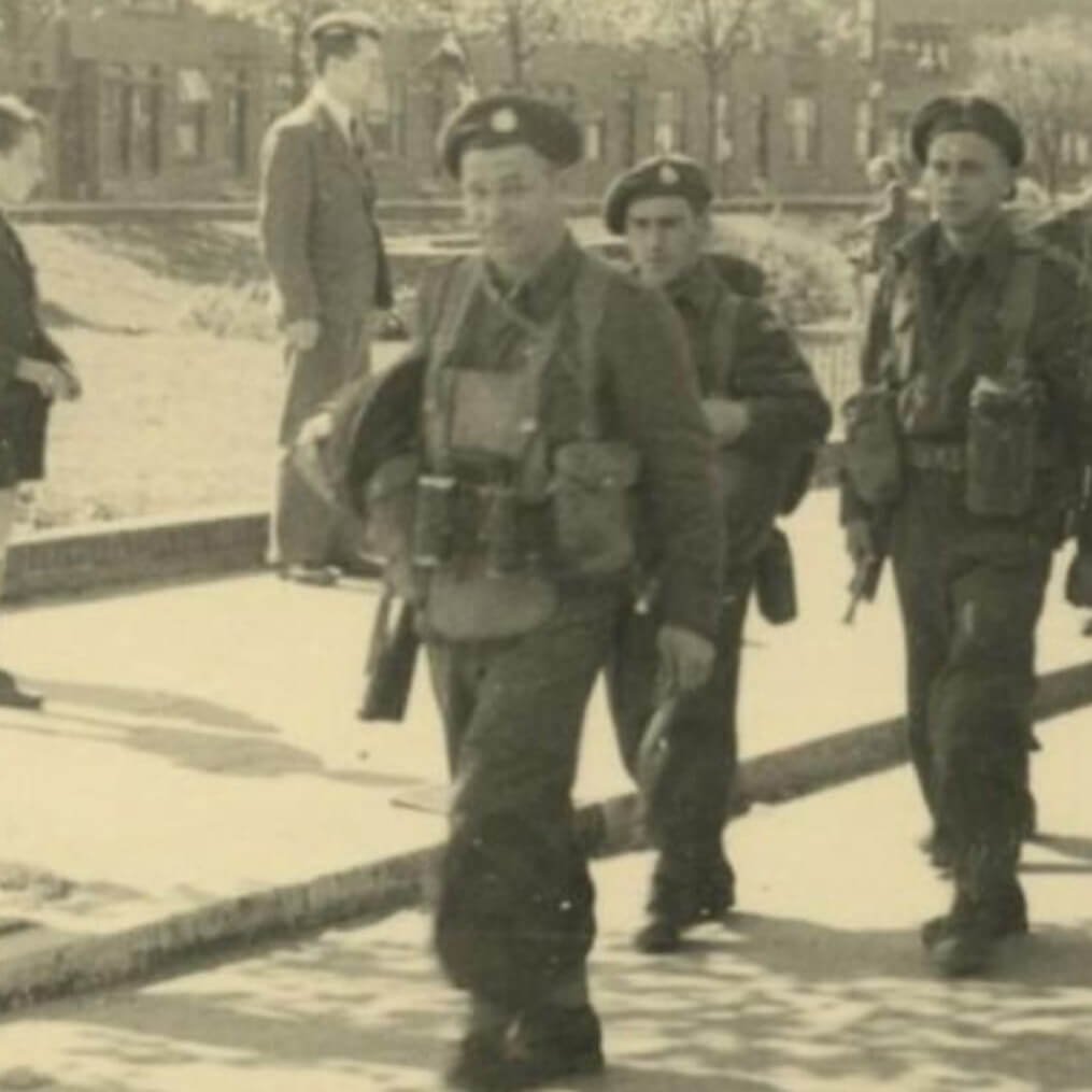 British Body Armour (MRC) – Dated 1944 — image 11