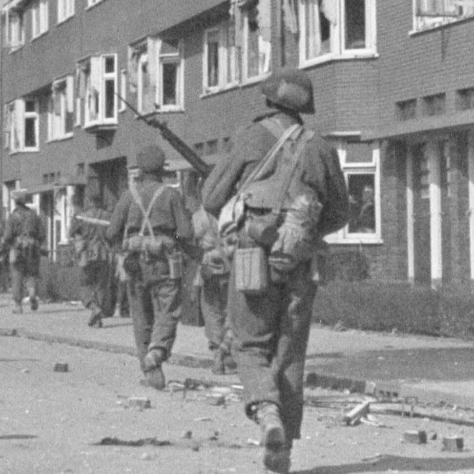 British Body Armour (MRC) – Dated 1944 — image 12