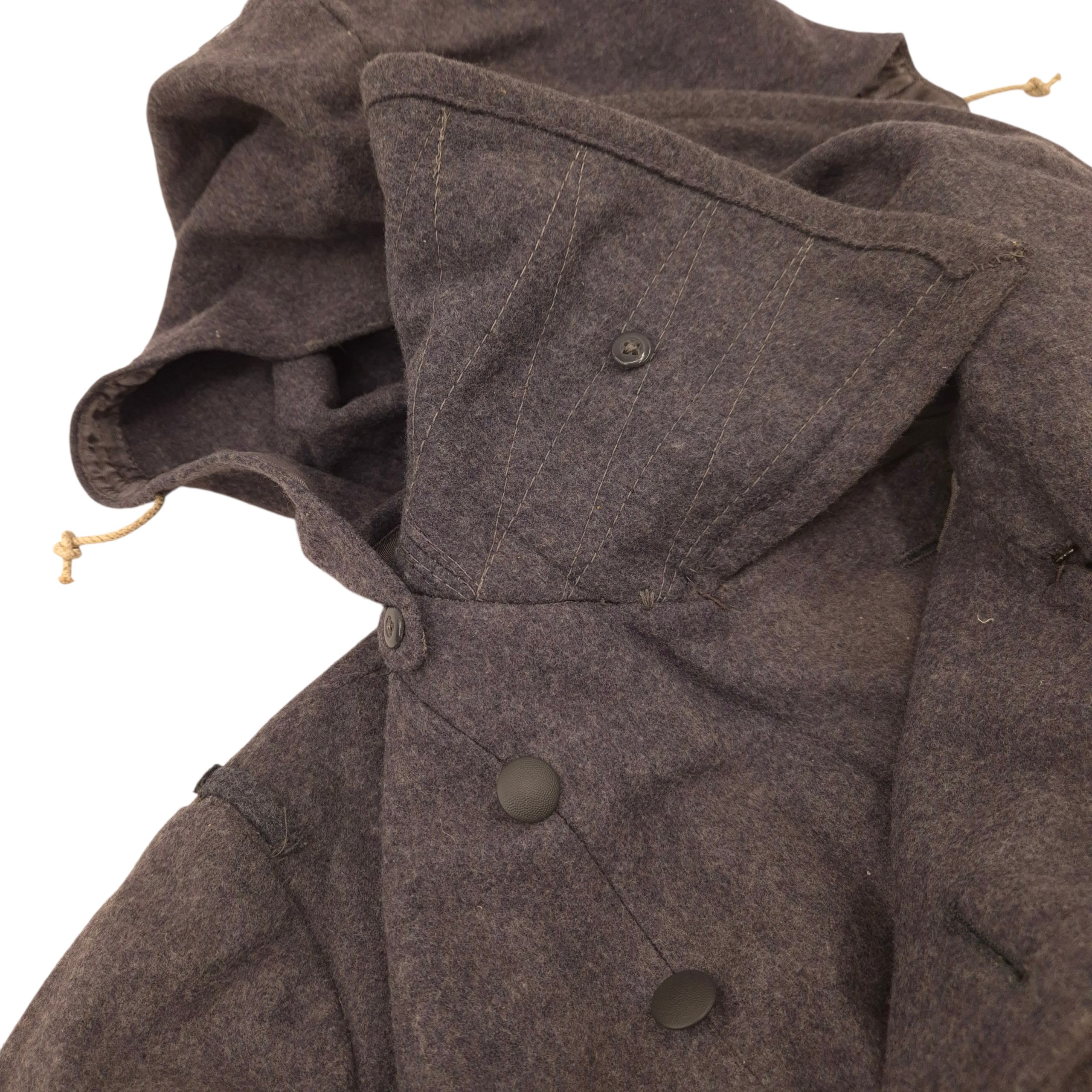 Luftwaffe EM's Greatcoat with Hood – 1943 — image 12