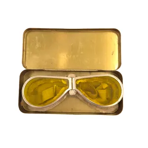 British Dispatch Rider's Goggles in metal box 1943