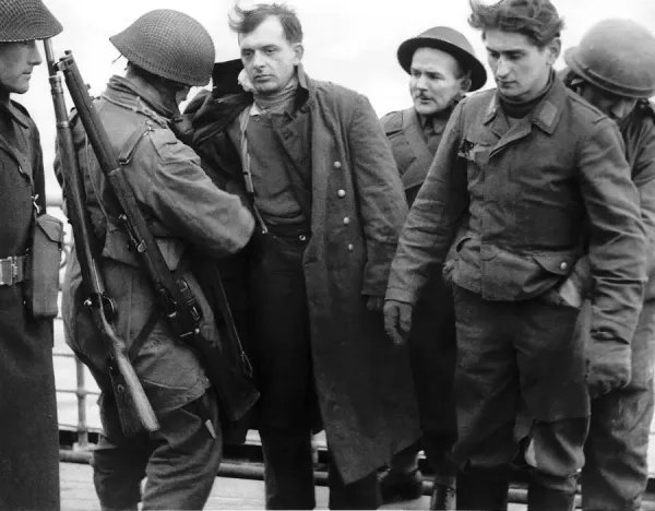 British Airborne 1st Model 'Step-In' Paratroopers Smock 1942 — image 20